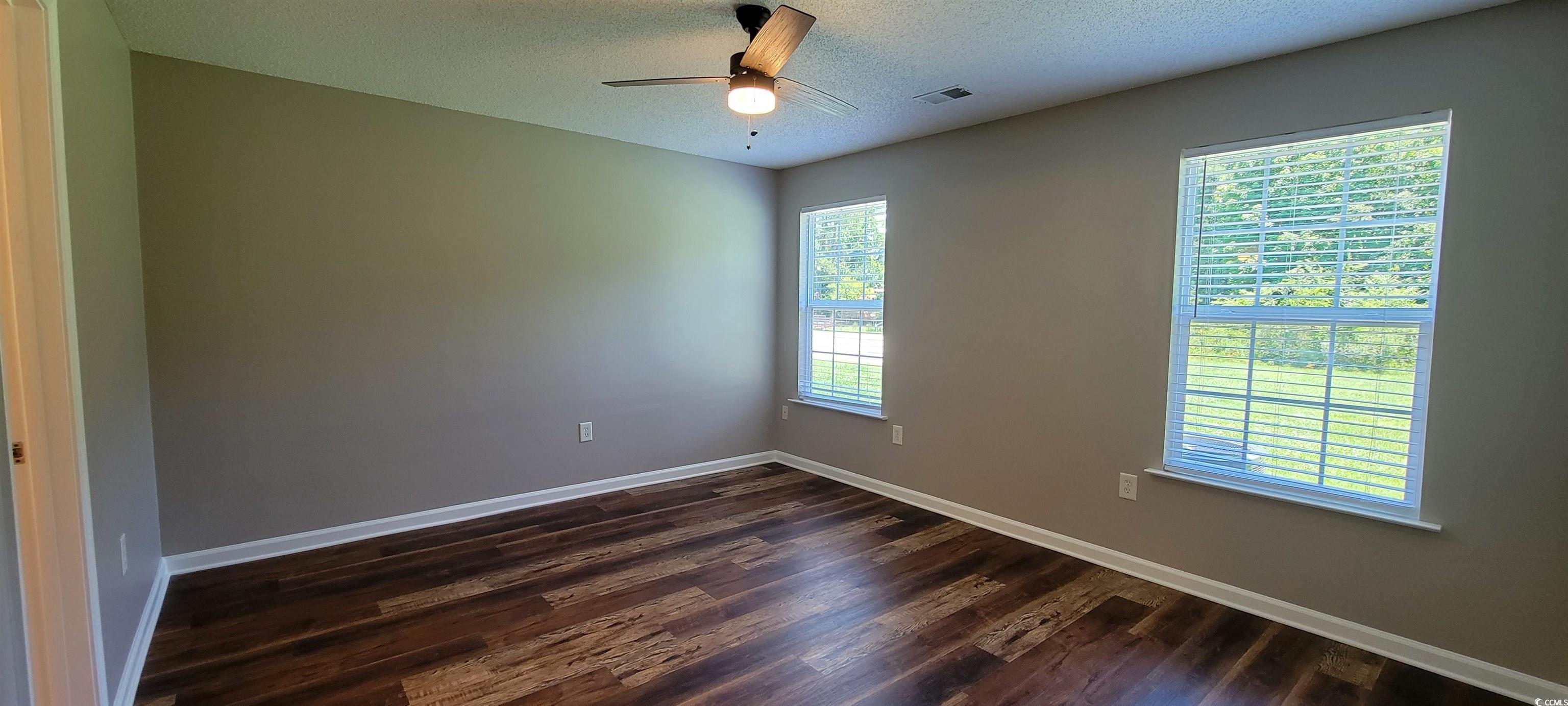 2407 James St. Property Photo 16