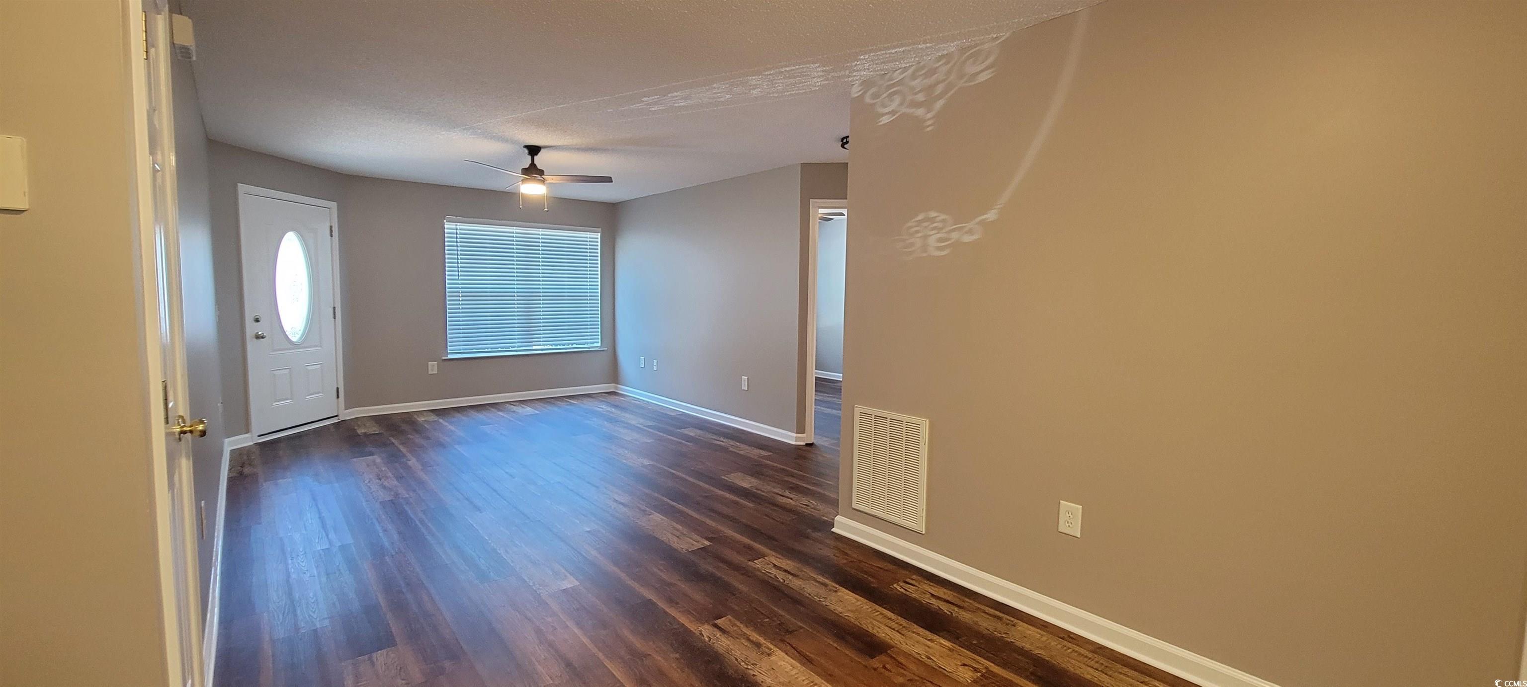 2407 James St. Property Photo 18