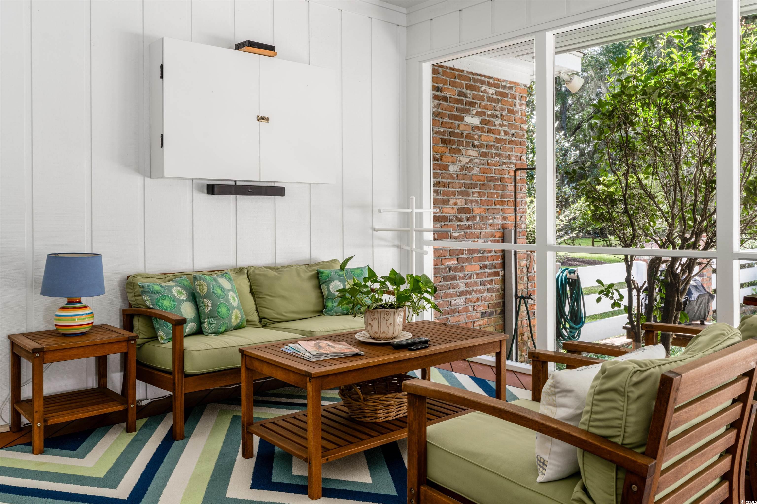 1259 Oatland Lake Rd. Property Photo 9