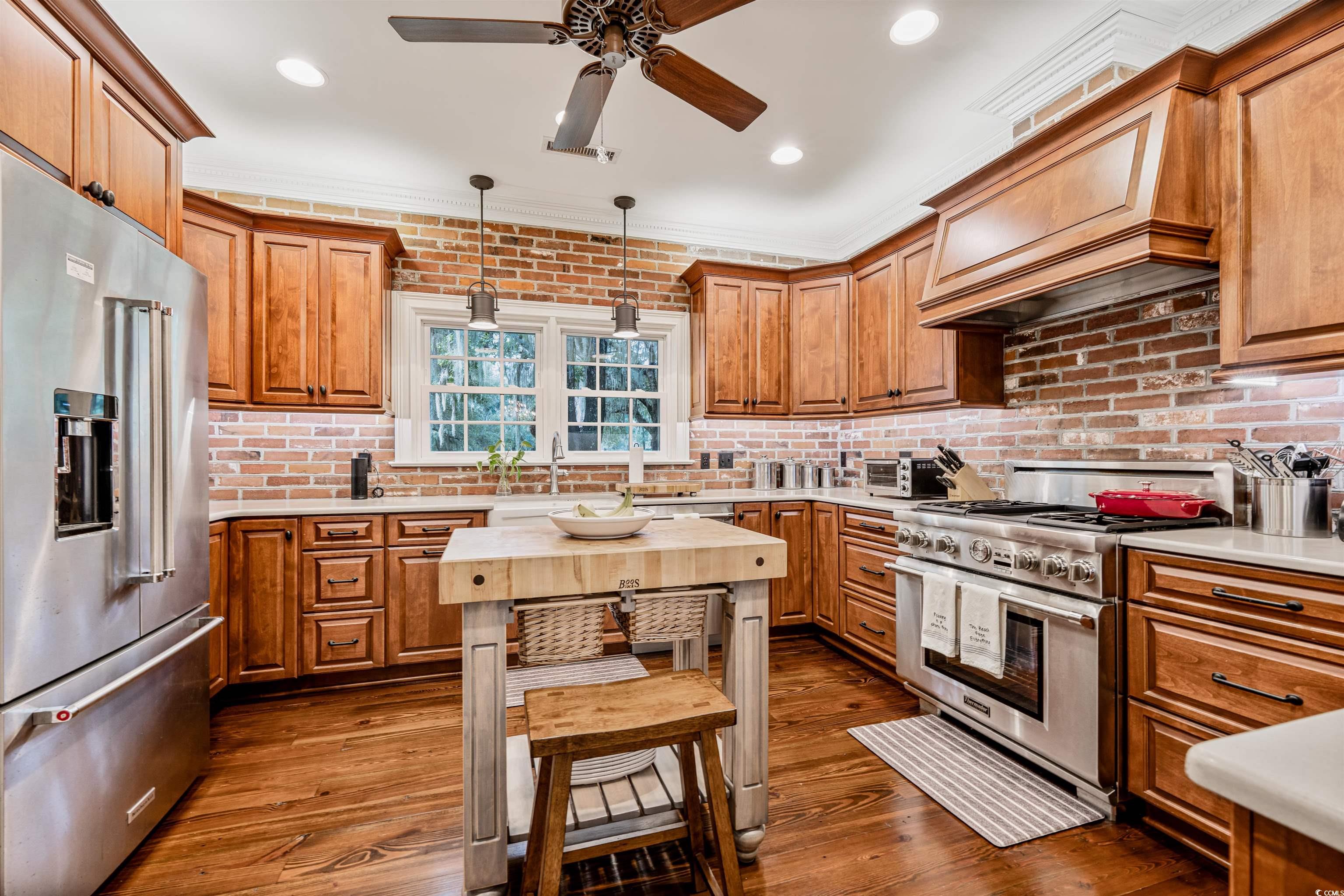 1259 Oatland Lake Rd. Property Photo 15