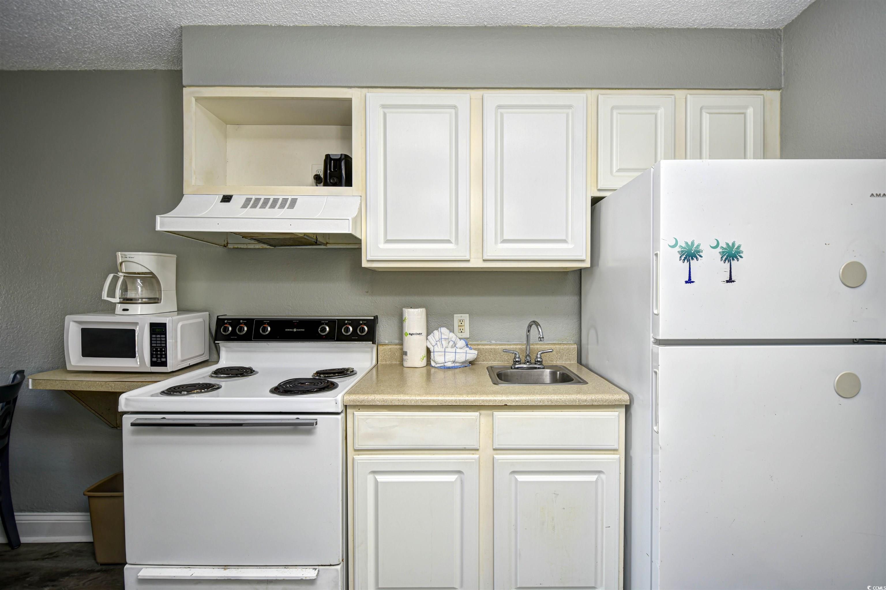 1207 S Ocean Blvd. Property Photo 11