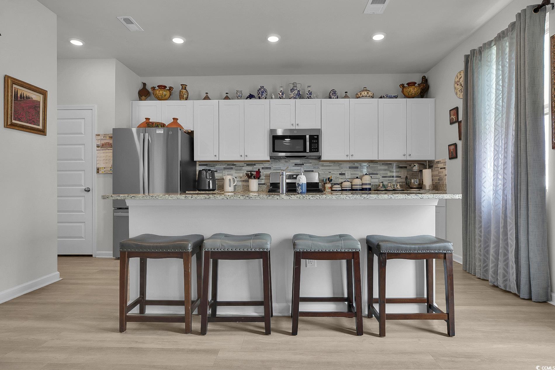 79 S Reindeer Rd. Property Photo 10
