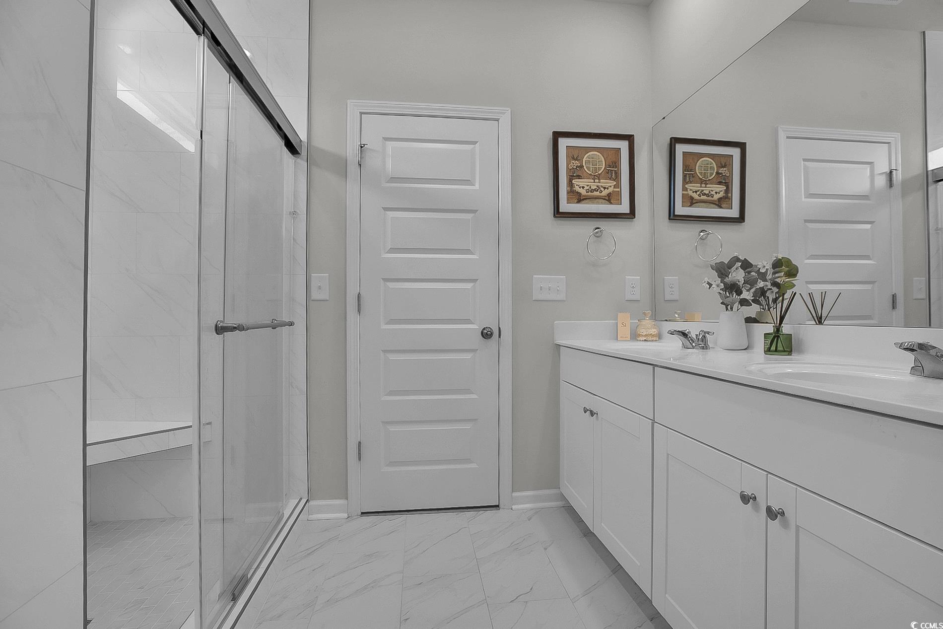 79 S Reindeer Rd. Property Photo 23