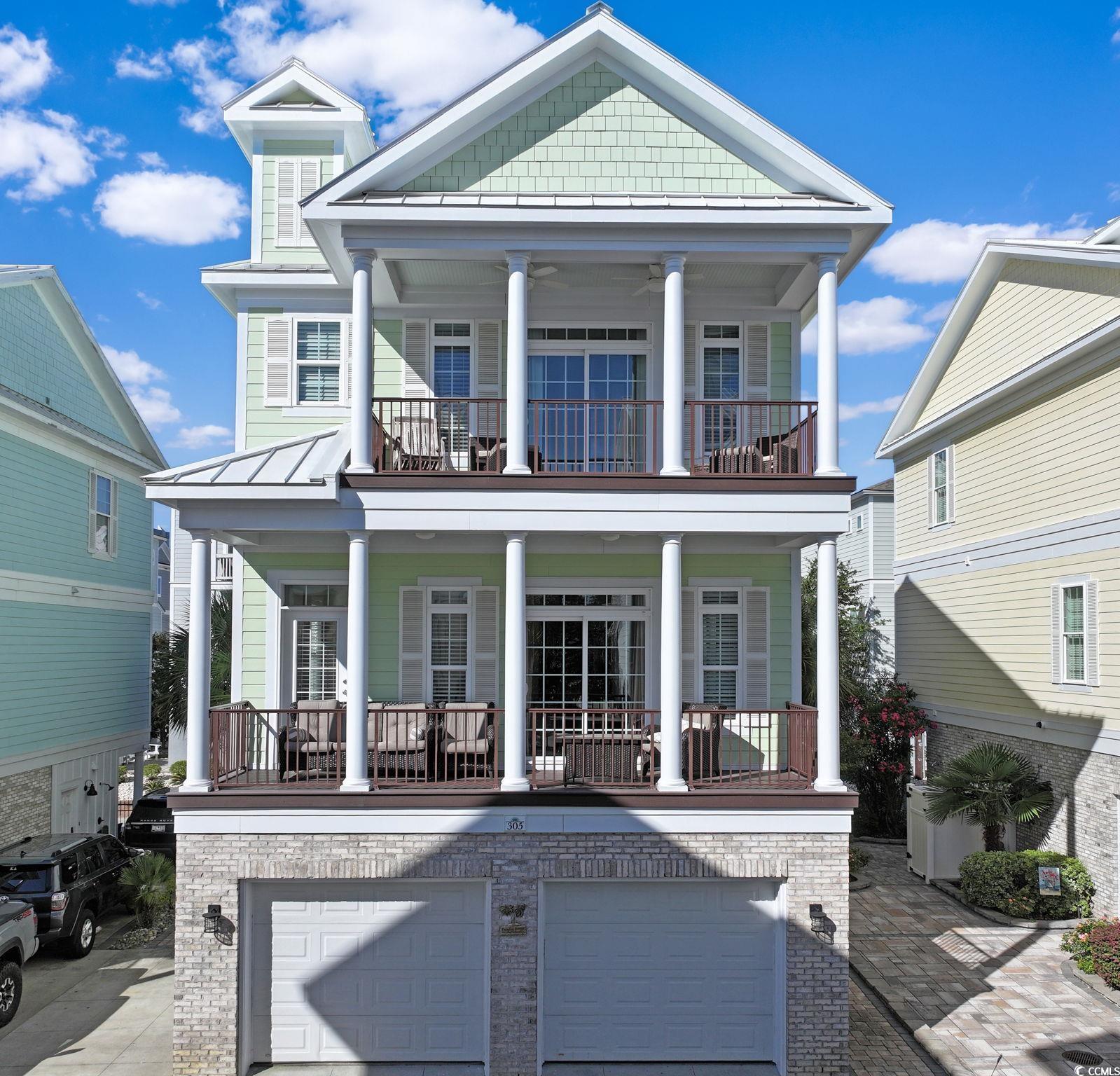 305 Shuffleboard Ct. Property Photo 1
