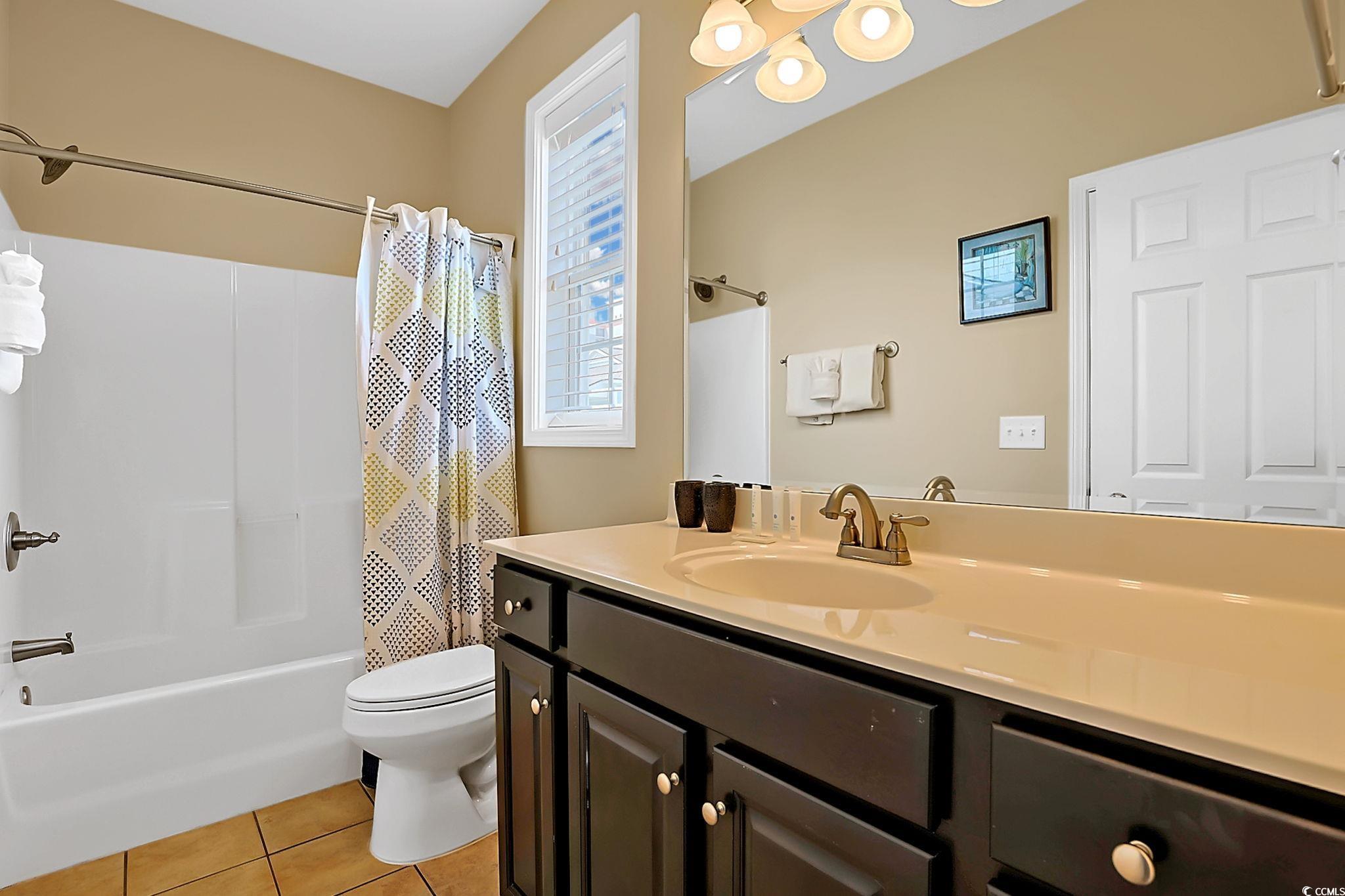 305 Shuffleboard Ct. Property Photo 28