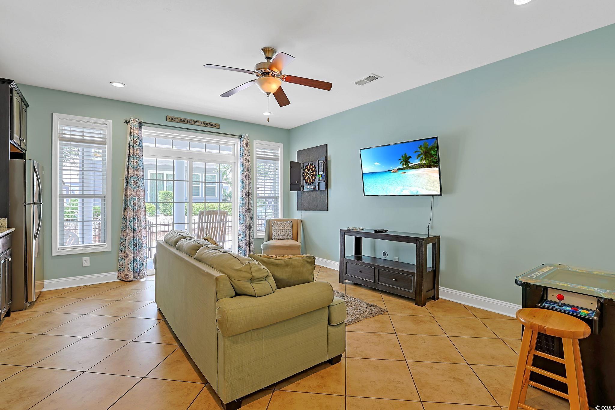 305 Shuffleboard Ct. Property Photo 31