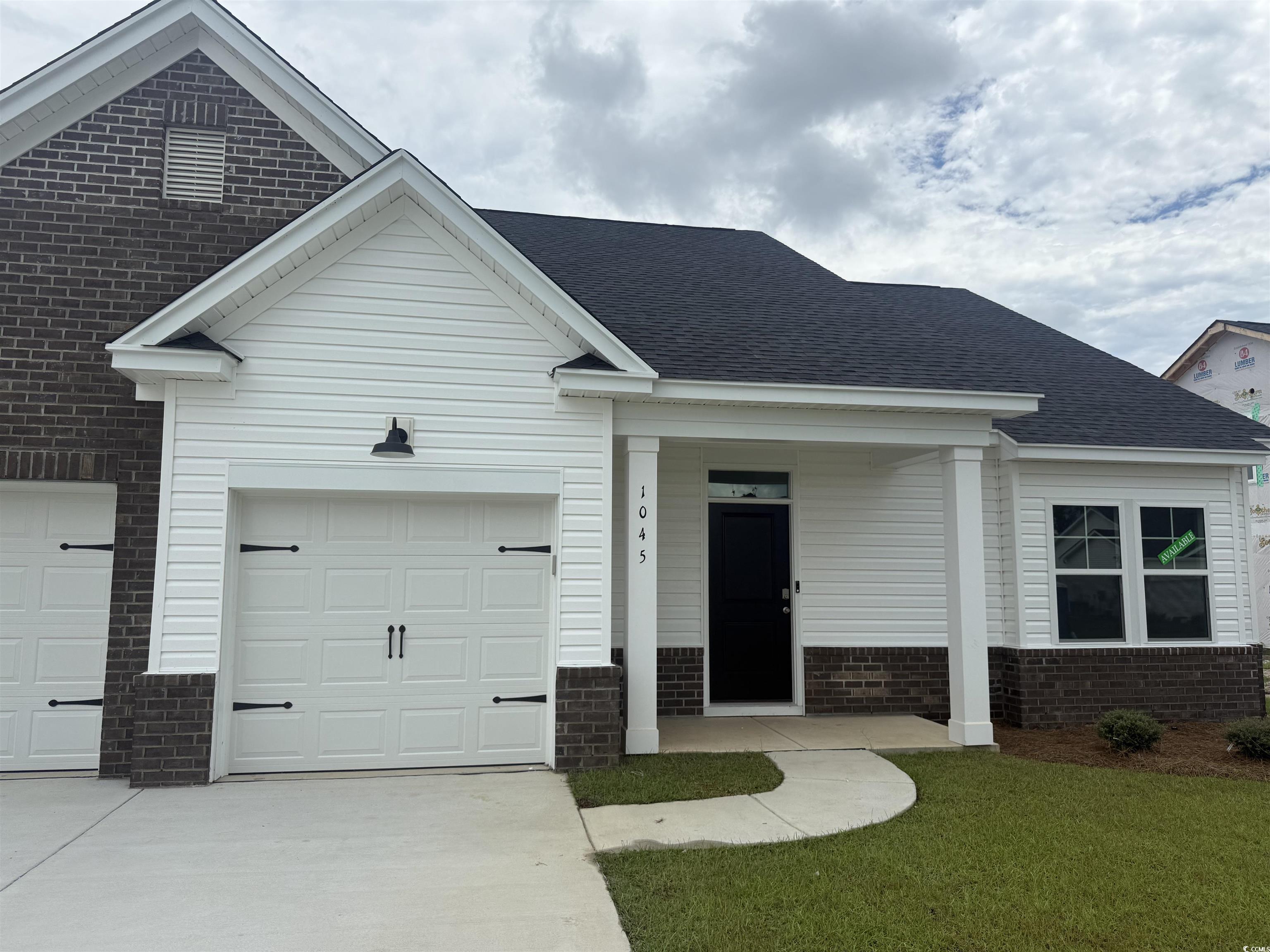1045 Jase Dr. Property Photo 3