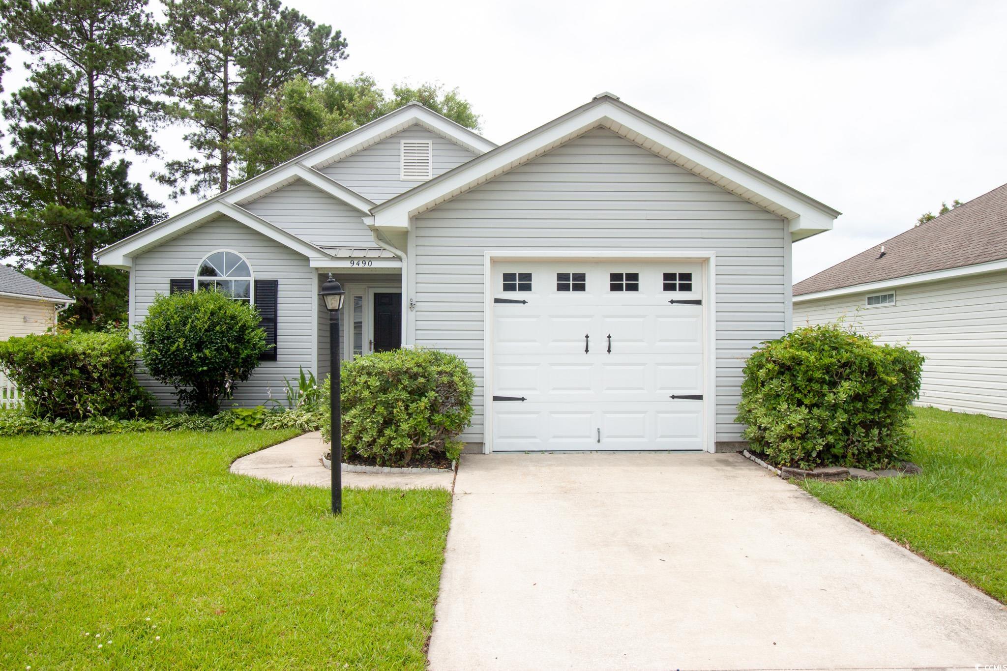 9490 Leeds Circle Property Photo 1