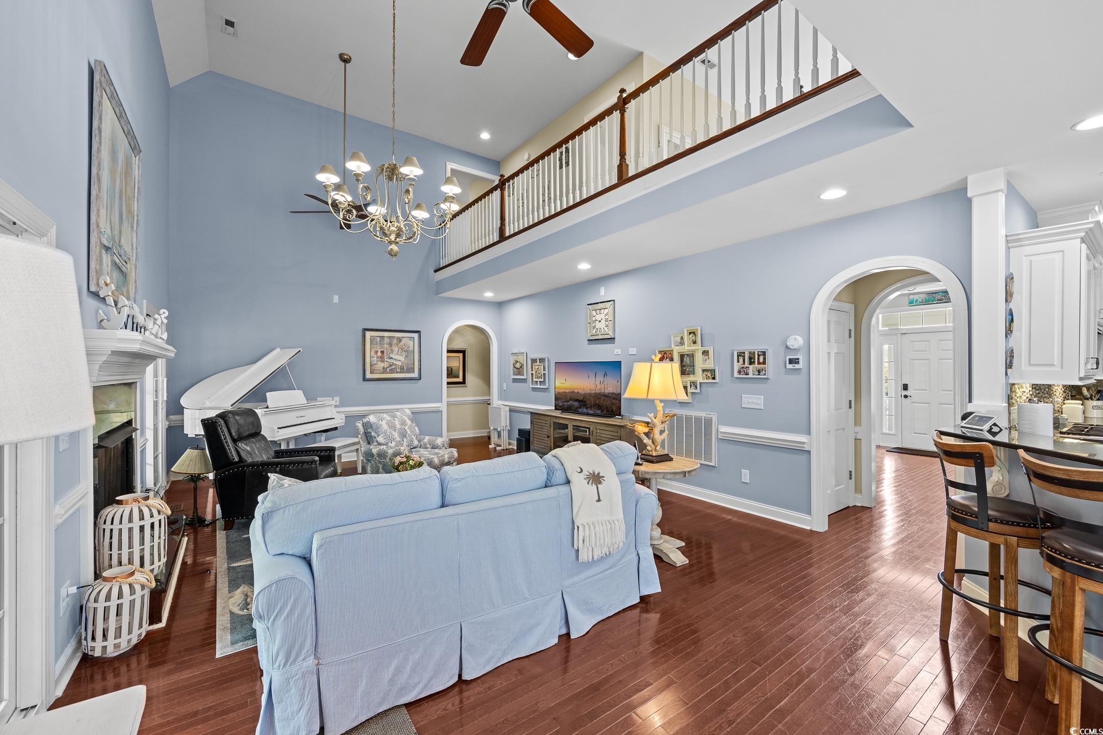 504 Sea Vista Ln. Property Photo 5