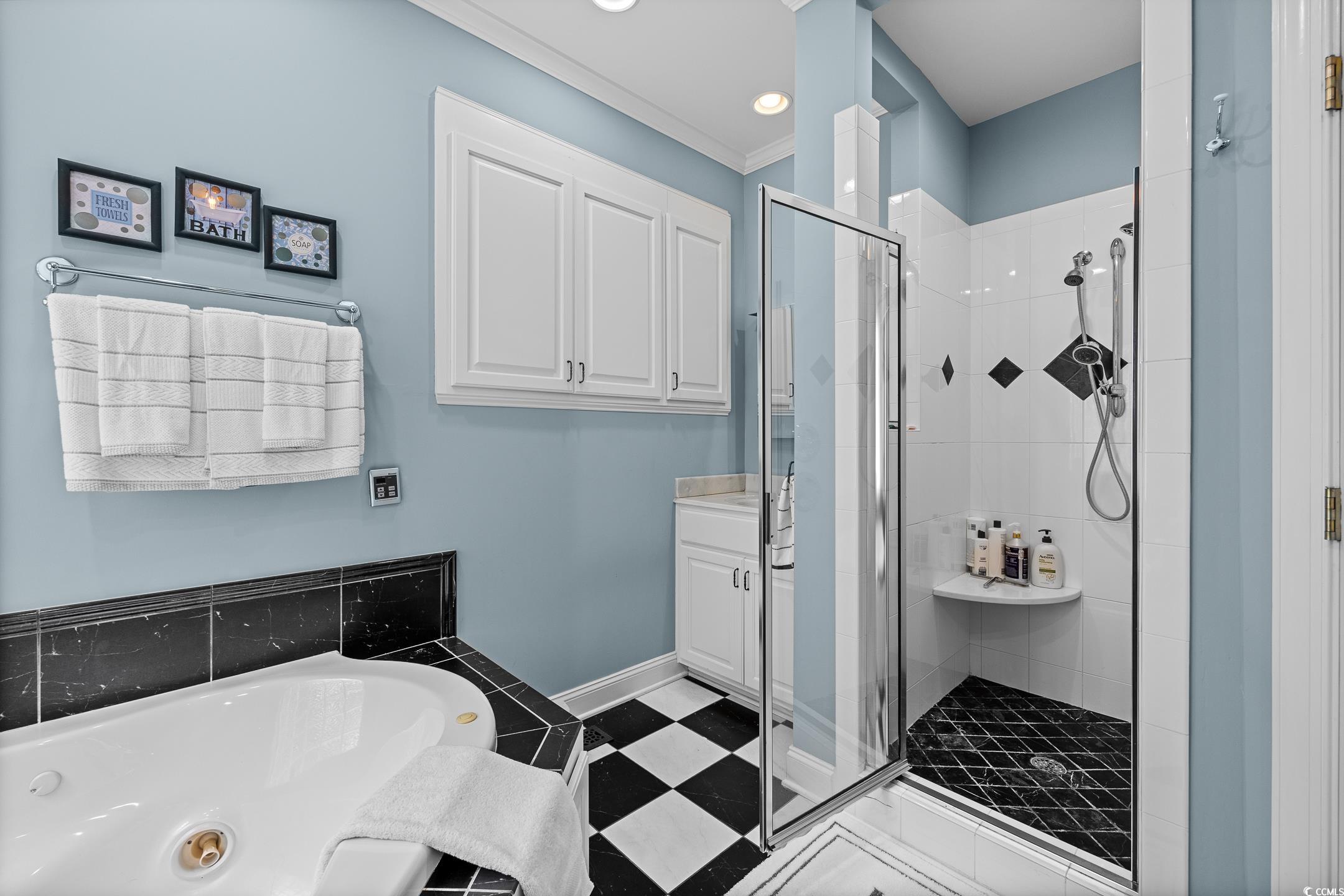 504 Sea Vista Ln. Property Photo 19