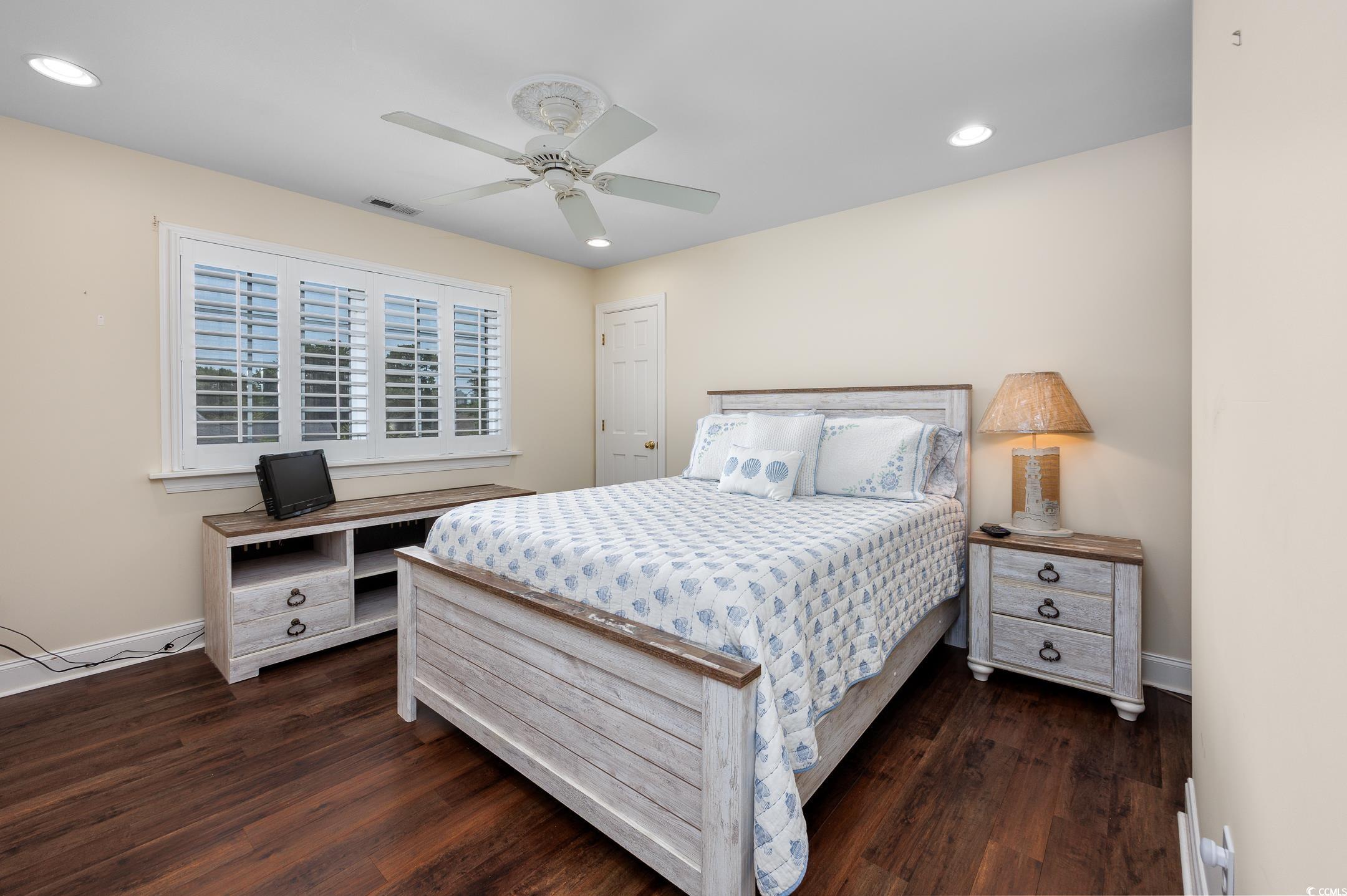 504 Sea Vista Ln. Property Photo 27