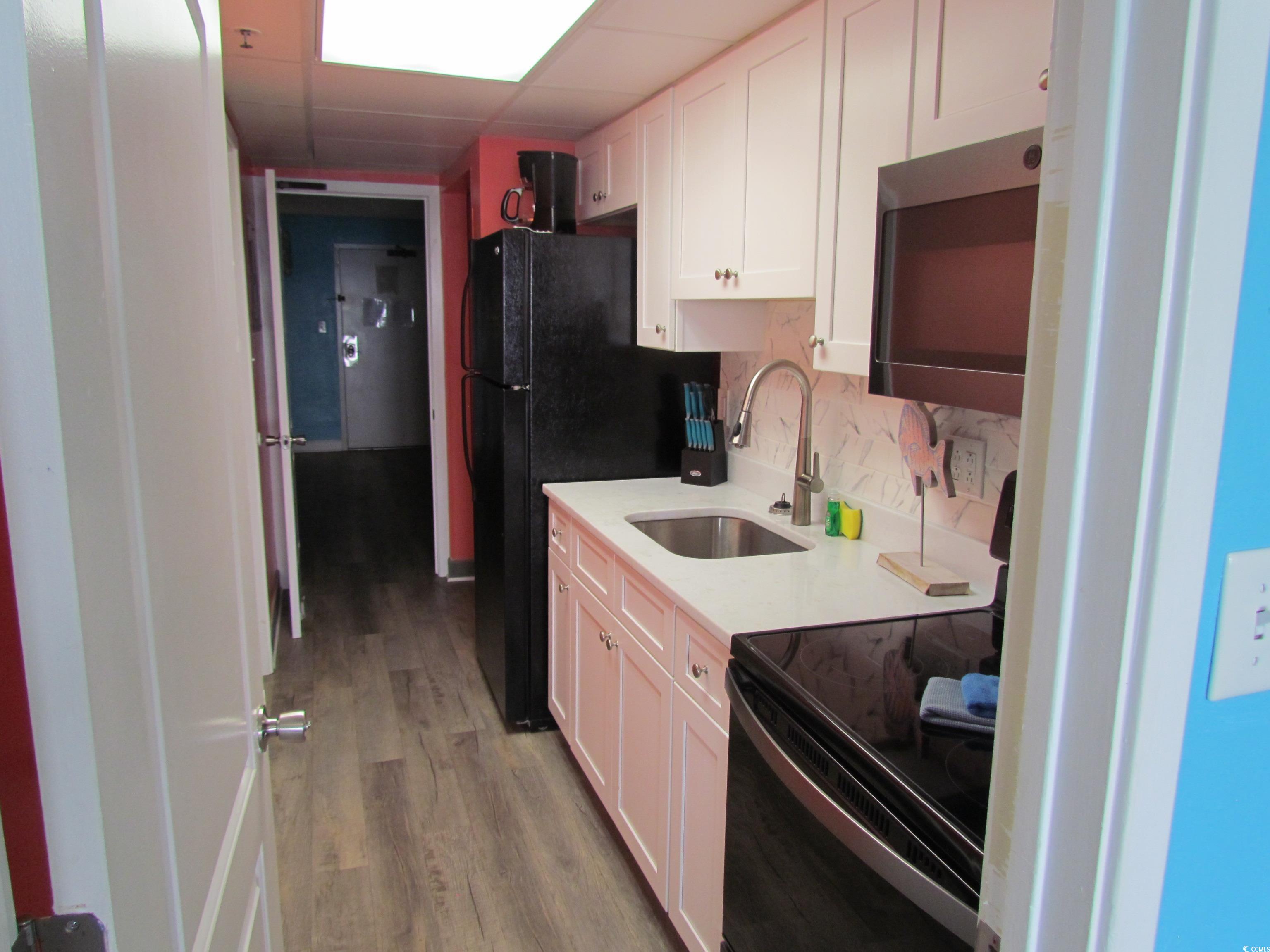 6804 N Ocean Blvd. Property Photo 8