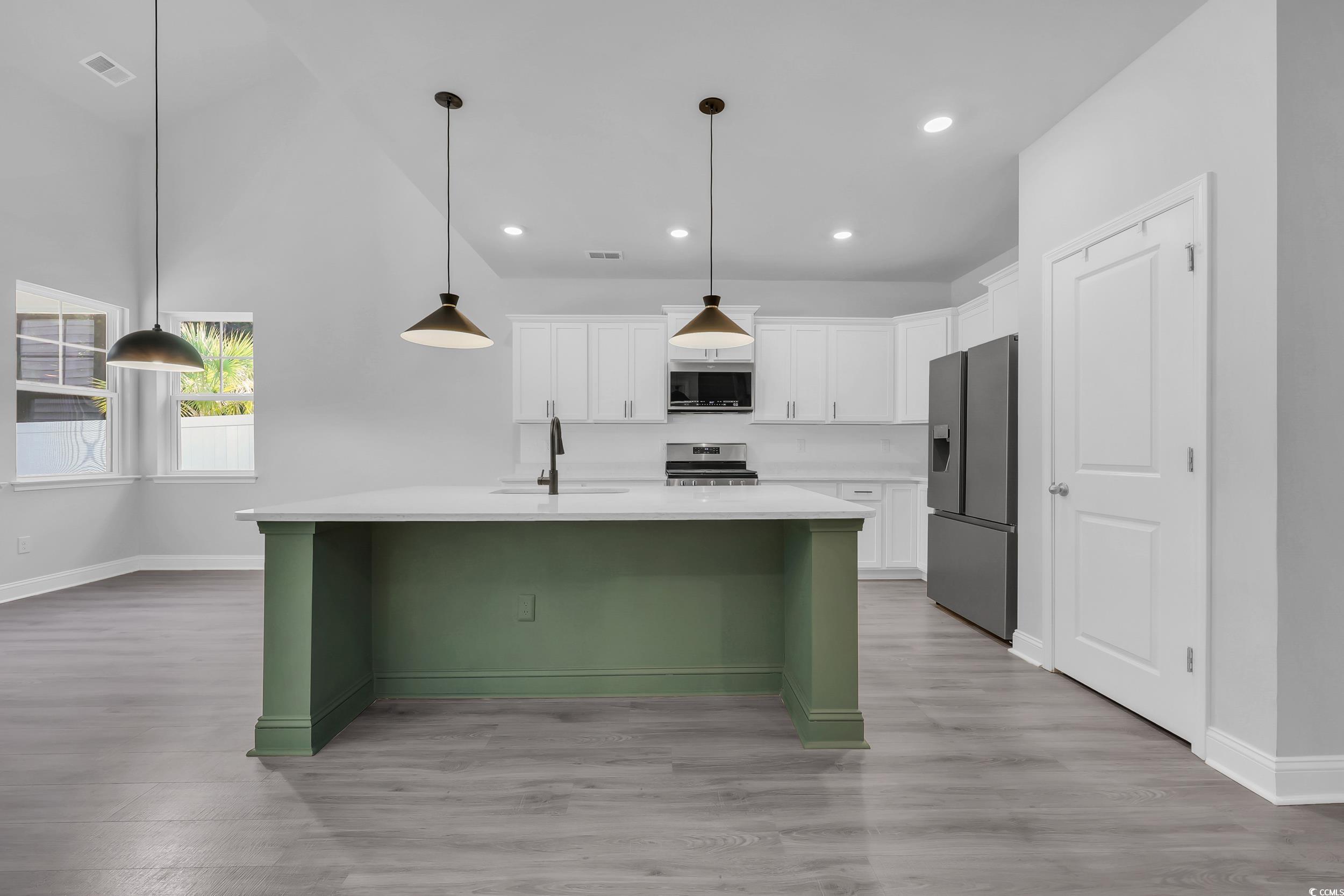 218 Calhoun Falls Dr. Property Photo 6