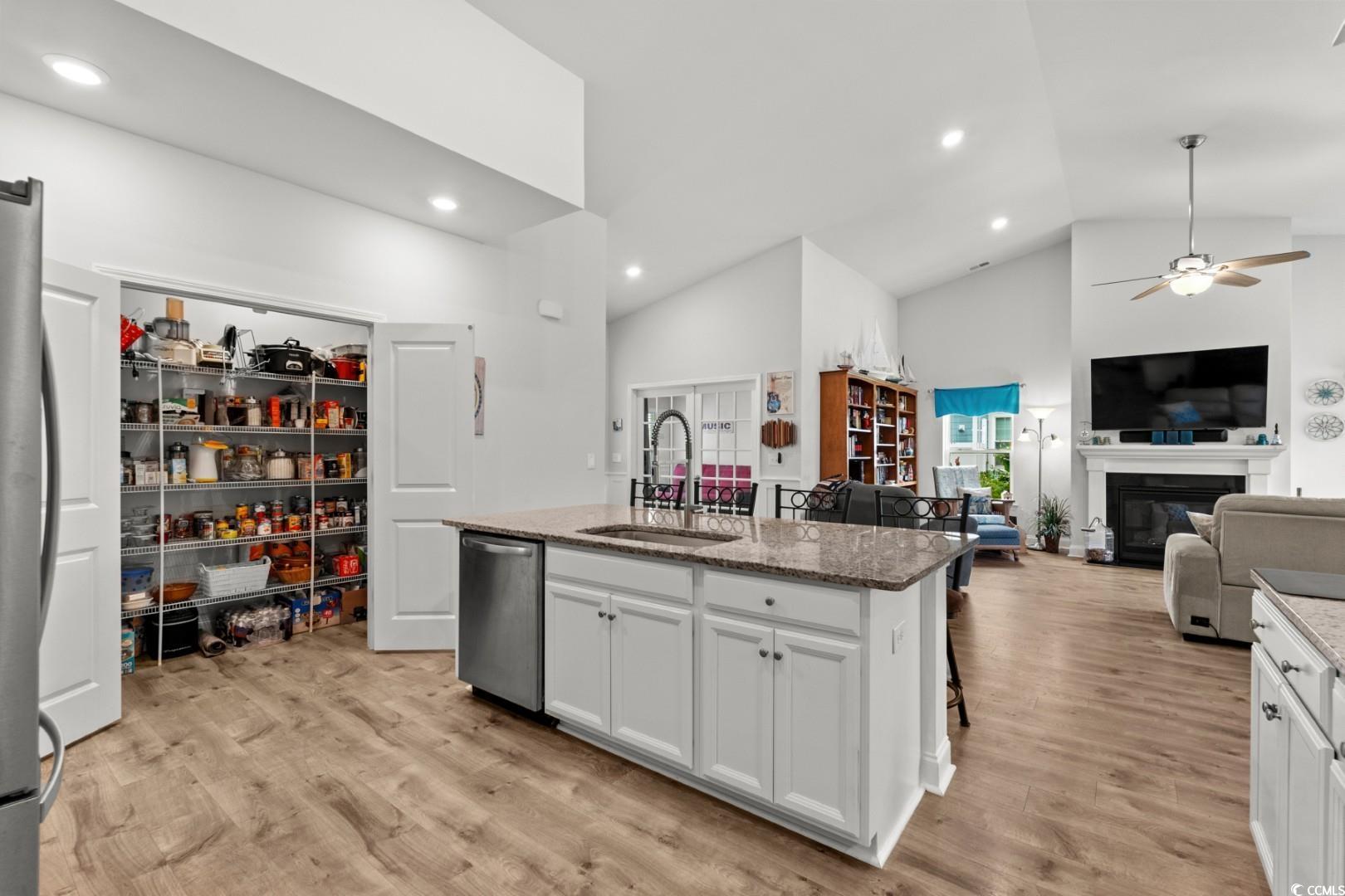 1833 Lake Egret Dr. Property Photo 16