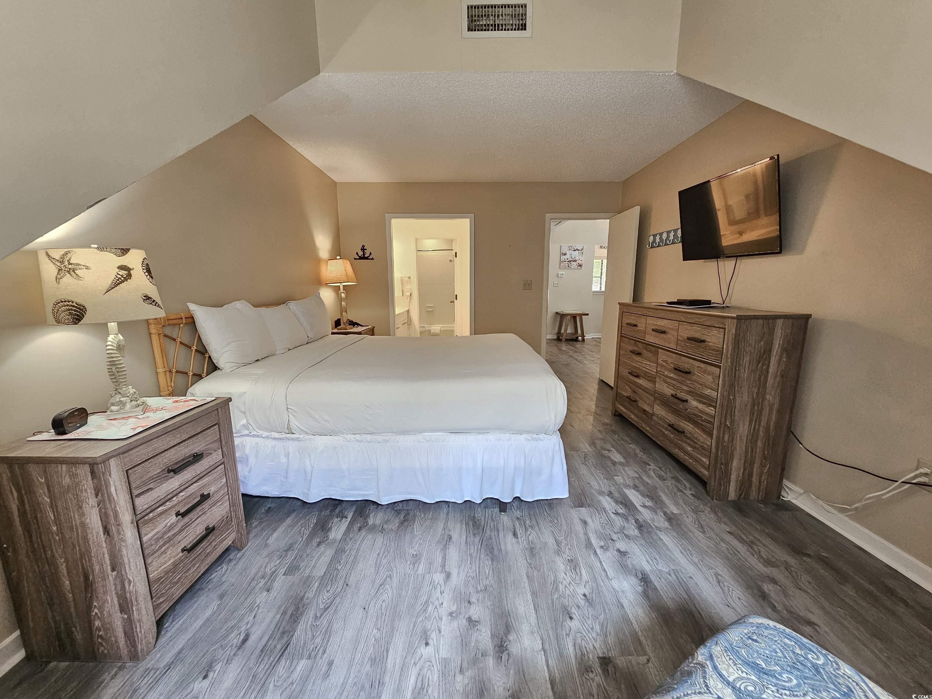 210 Westleton Dr. Property Photo 23