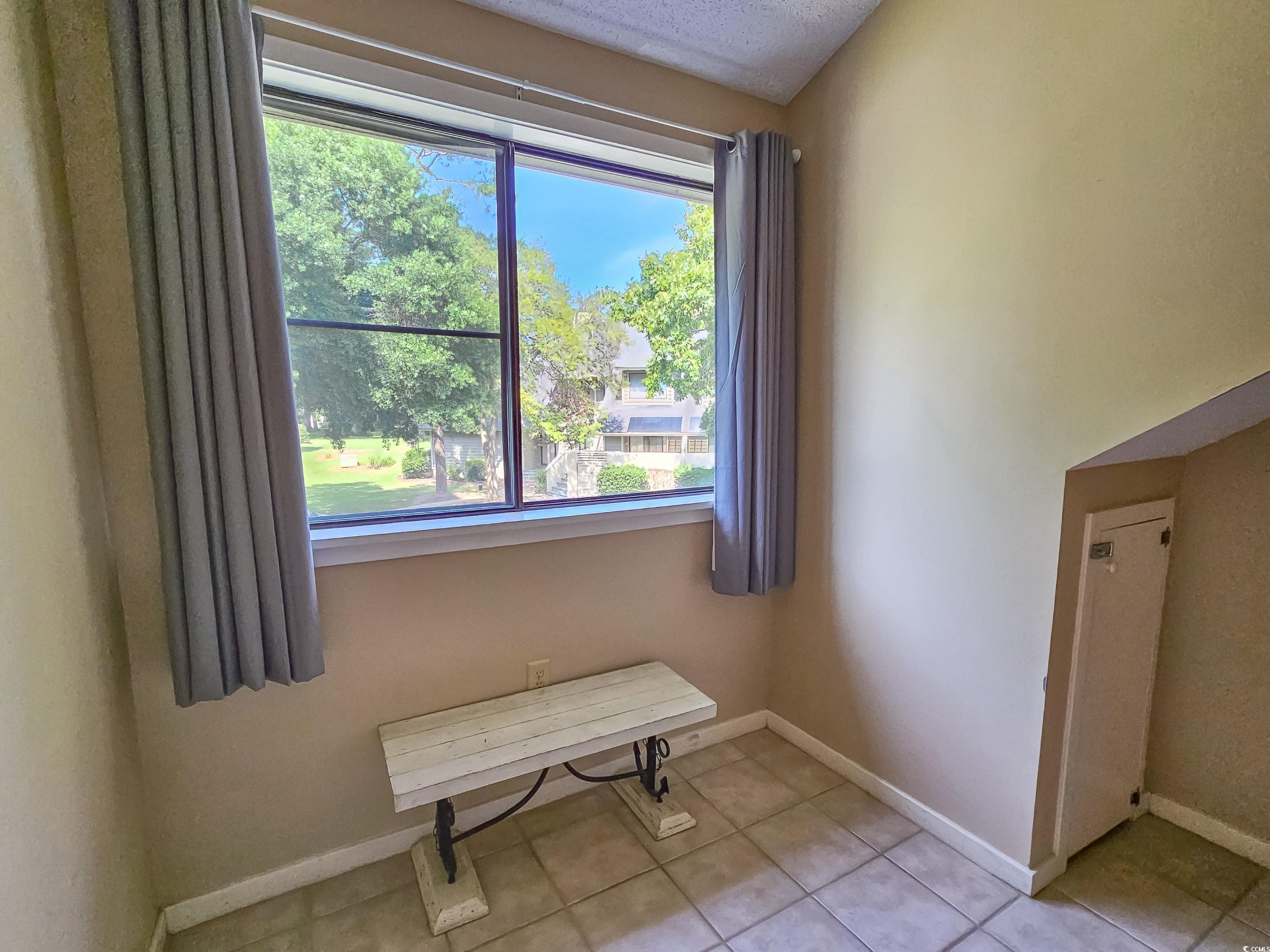 210 Westleton Dr. Property Photo 32