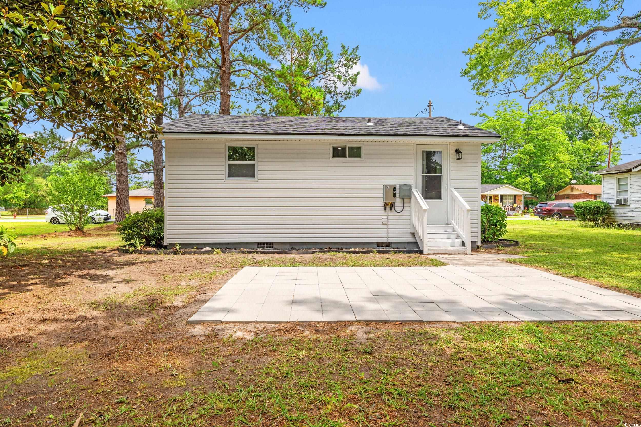 1004 Georgetown St. Property Photo 15