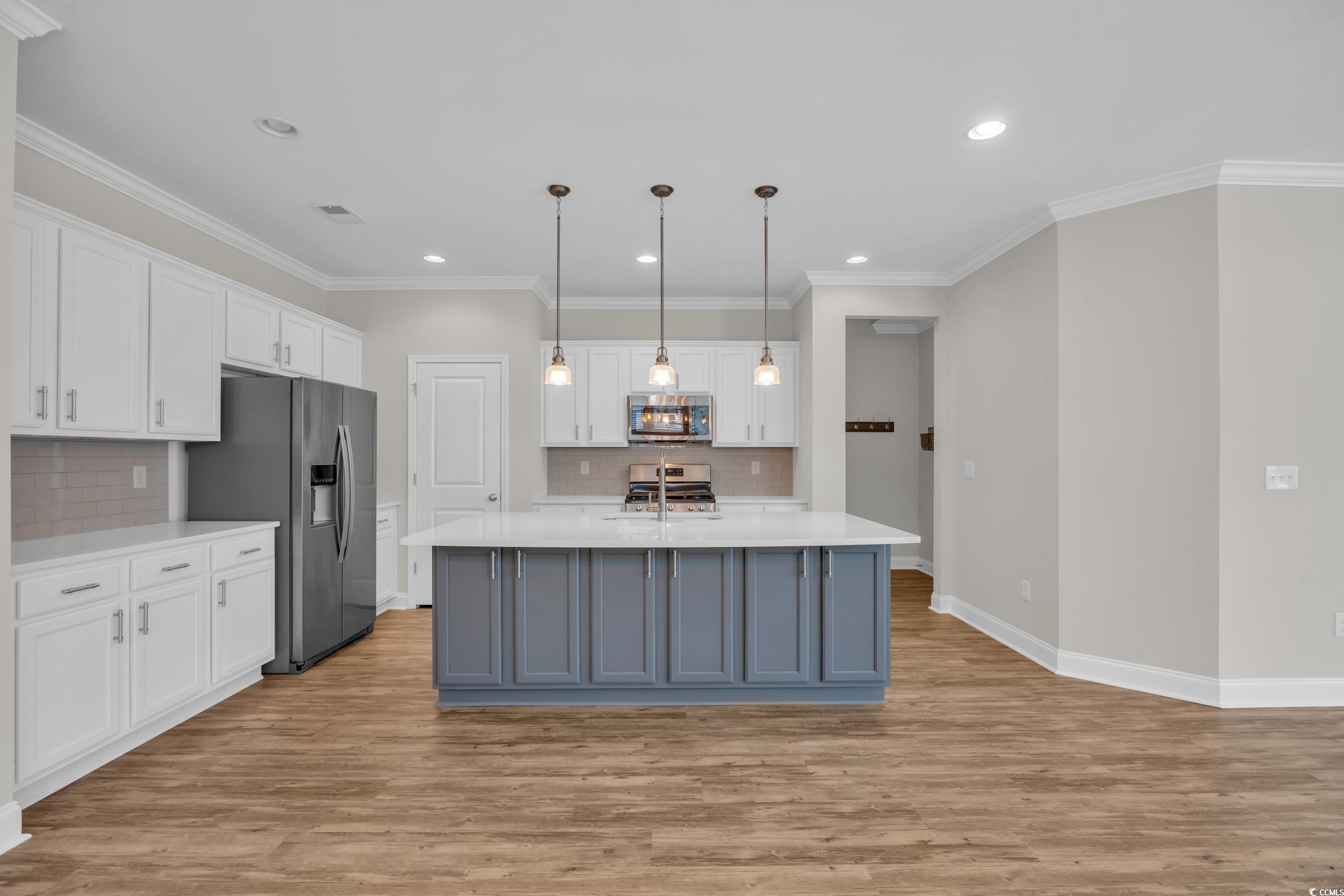2080 Silver Island Way Property Photo 6