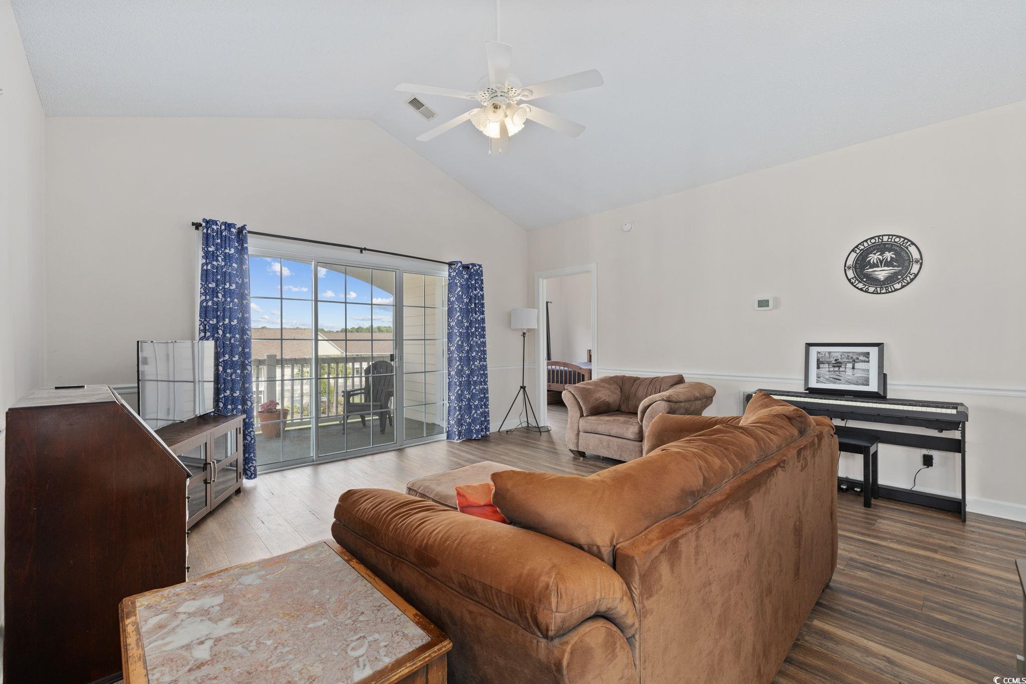 3983 Forsythia Ct. Property Photo 10