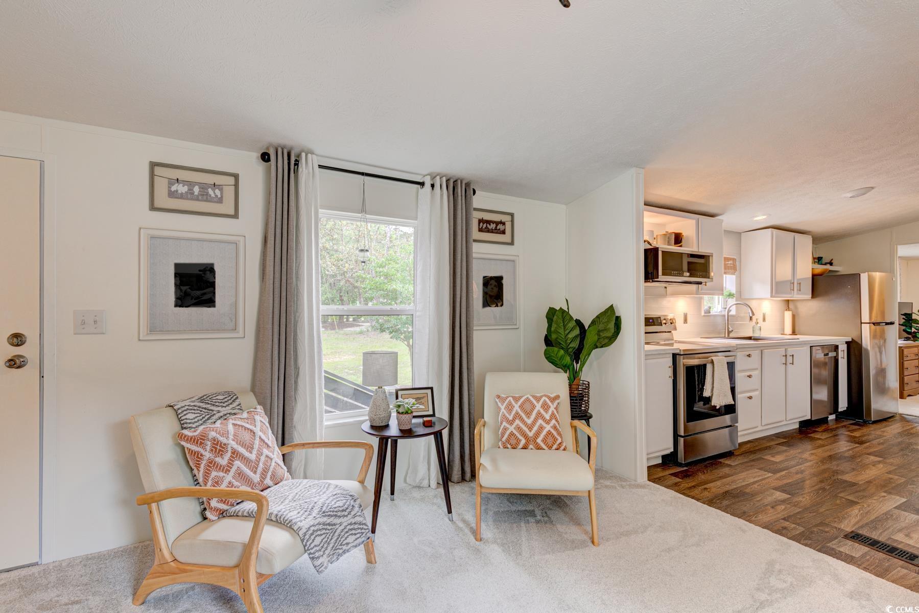 120 Yale Pl. Property Photo 6