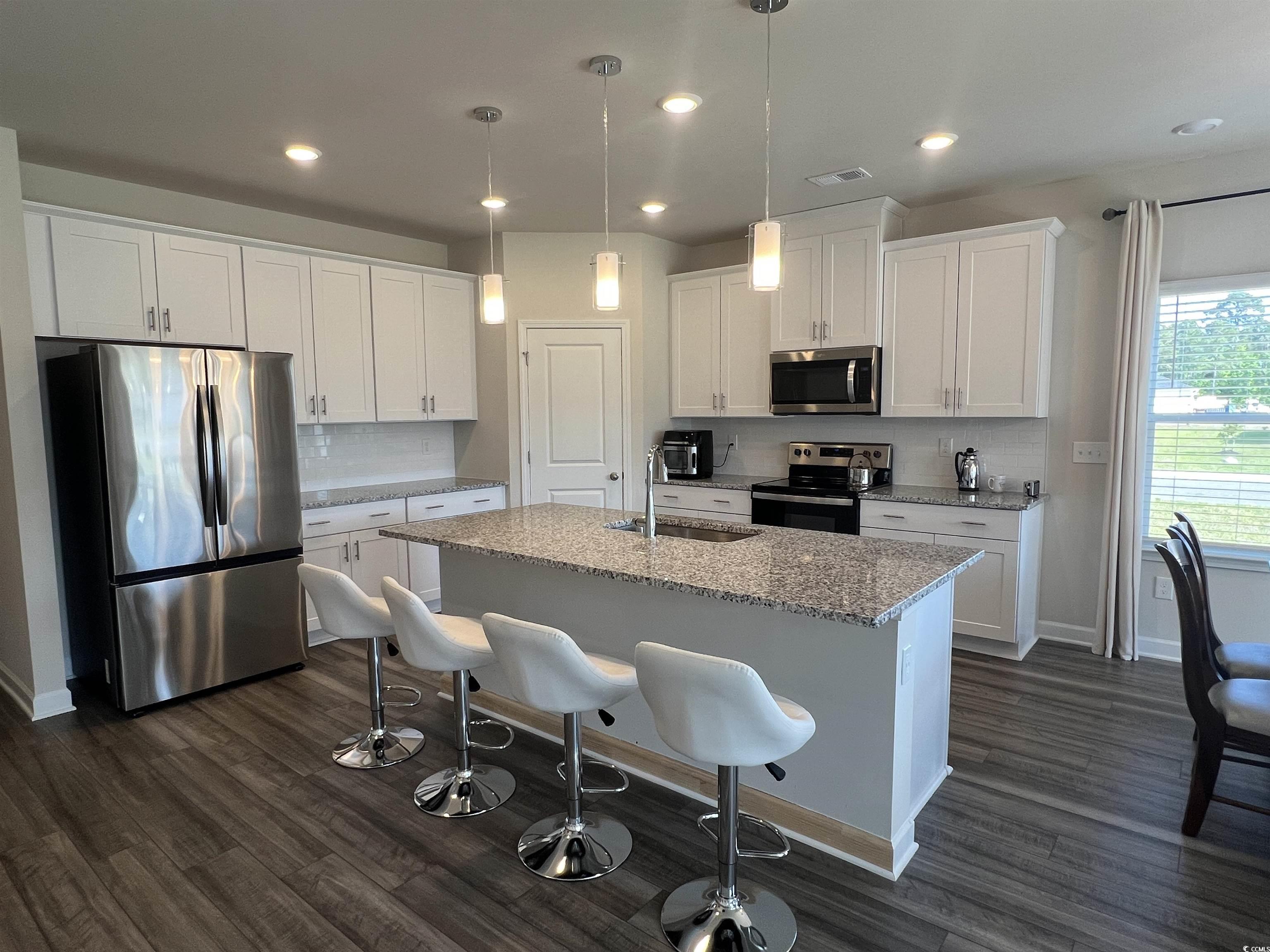 212 Marley Blue Dr. Property Photo 5