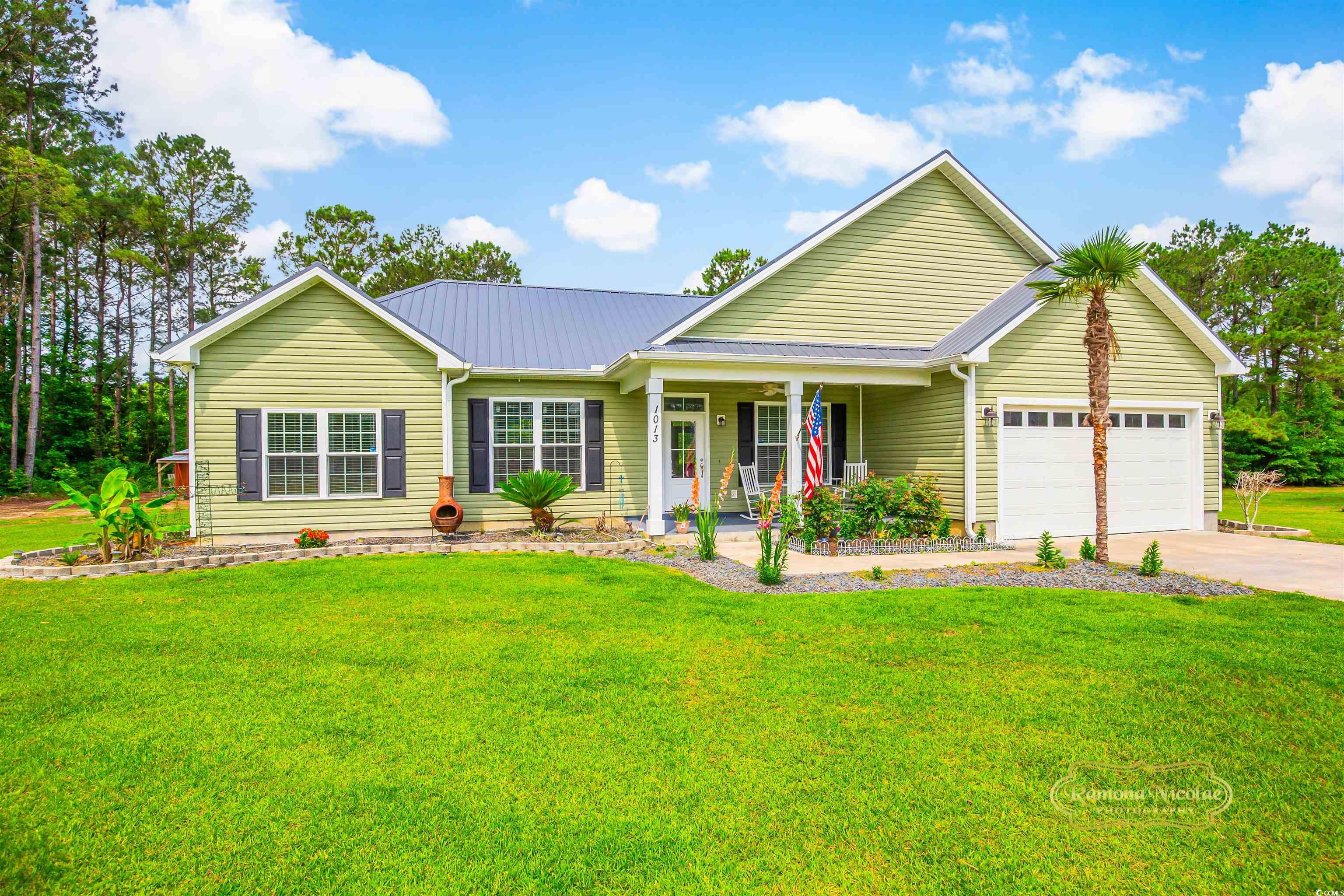 1013 Happy Ln. Property Photo 1