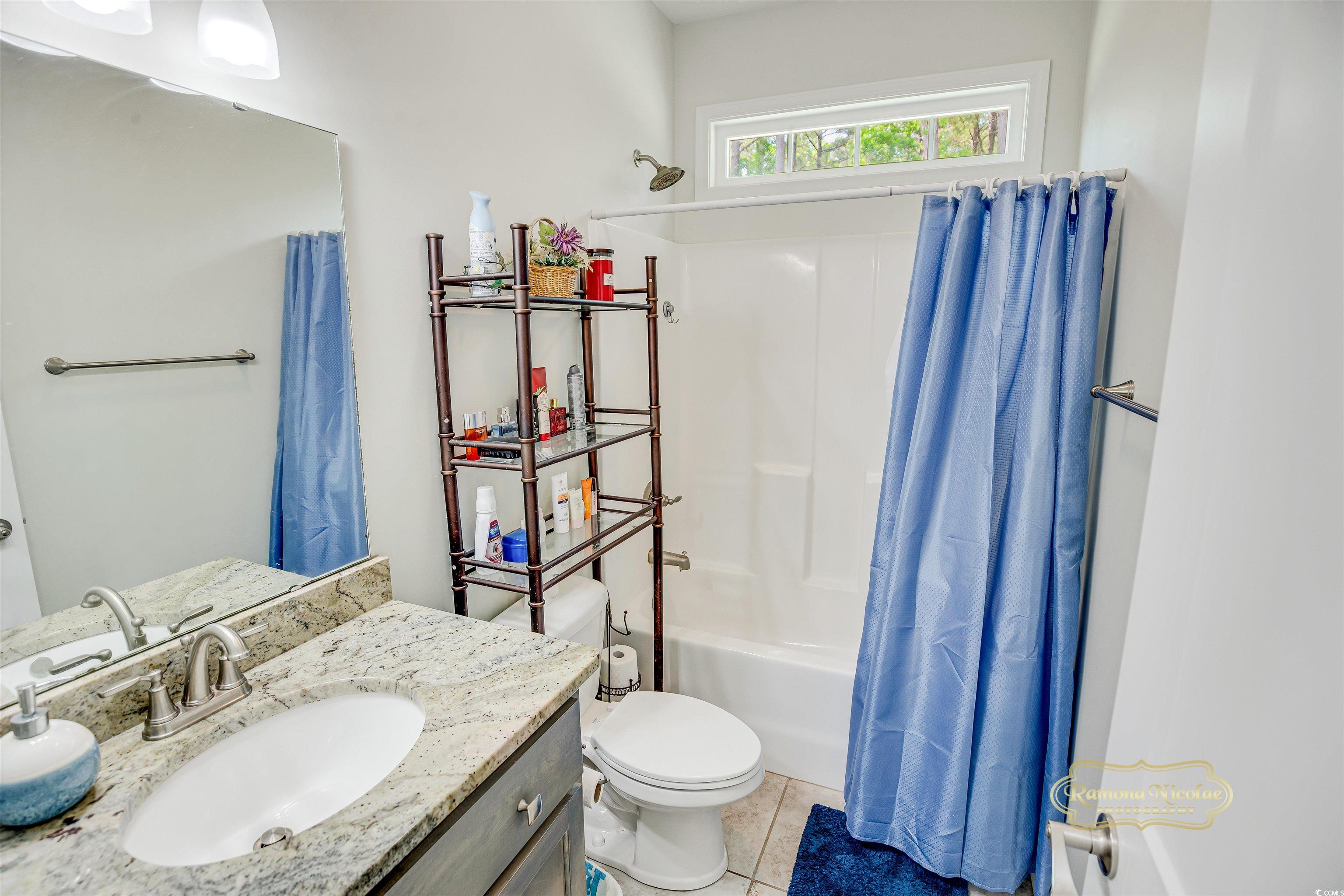 1013 Happy Ln. Property Photo 20