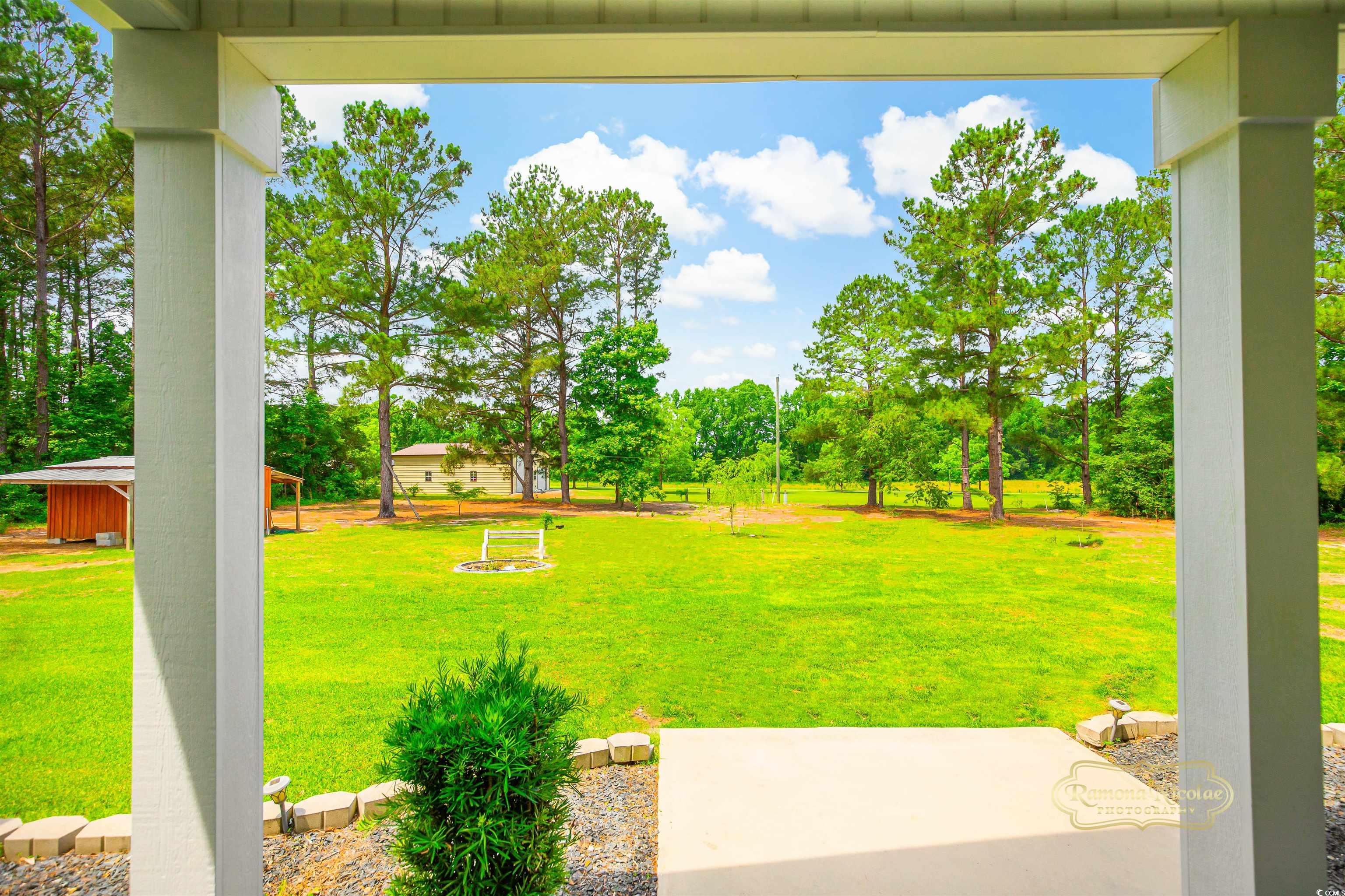 1013 Happy Ln. Property Photo 33