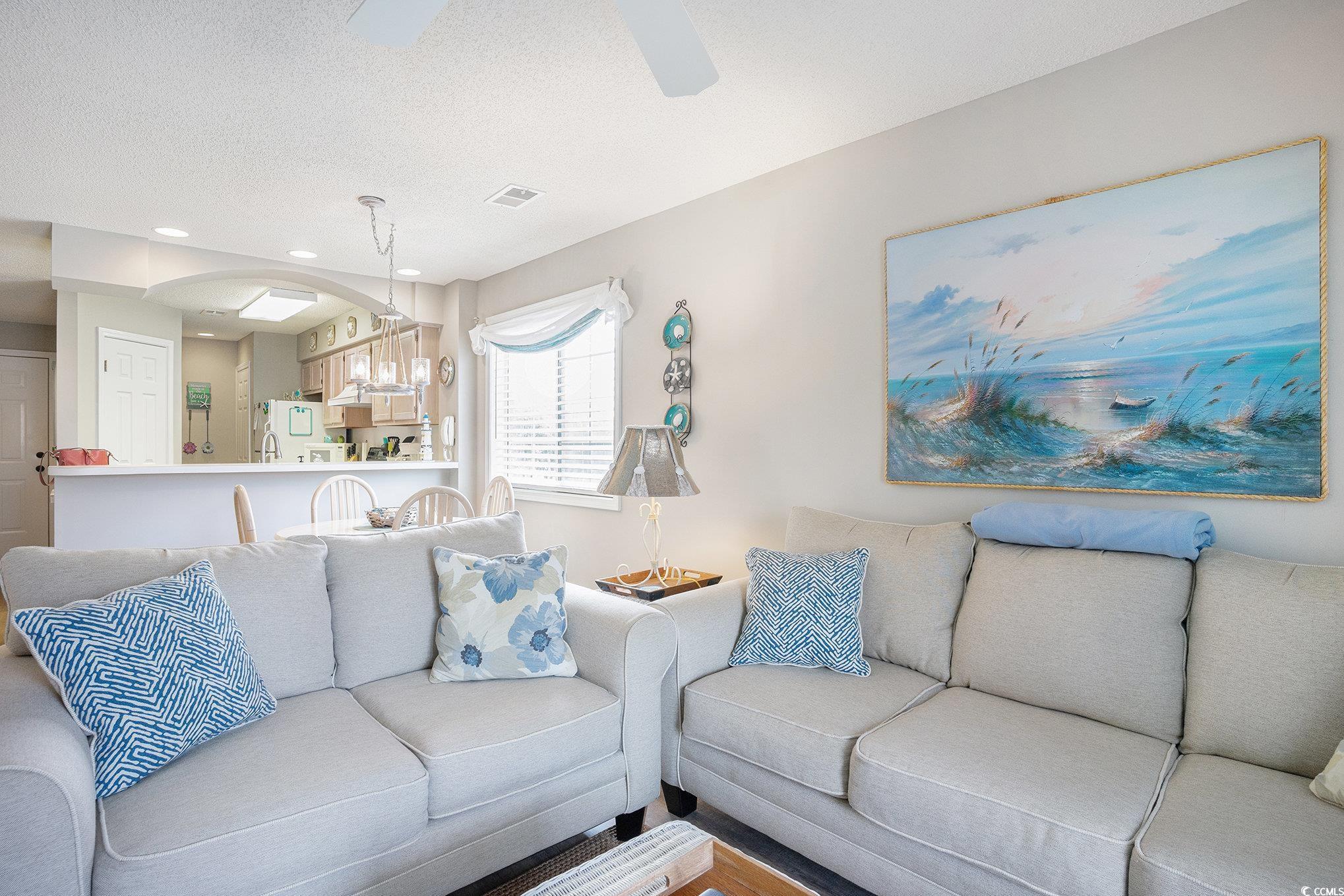 1900 Duffy St. Property Photo 8