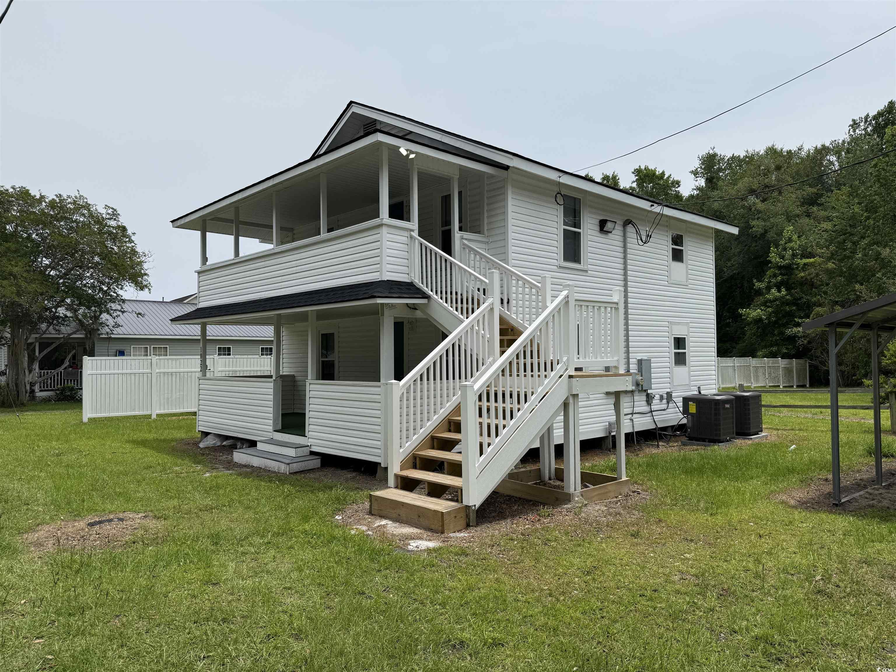 1022 Holt Rd. Property Photo 1