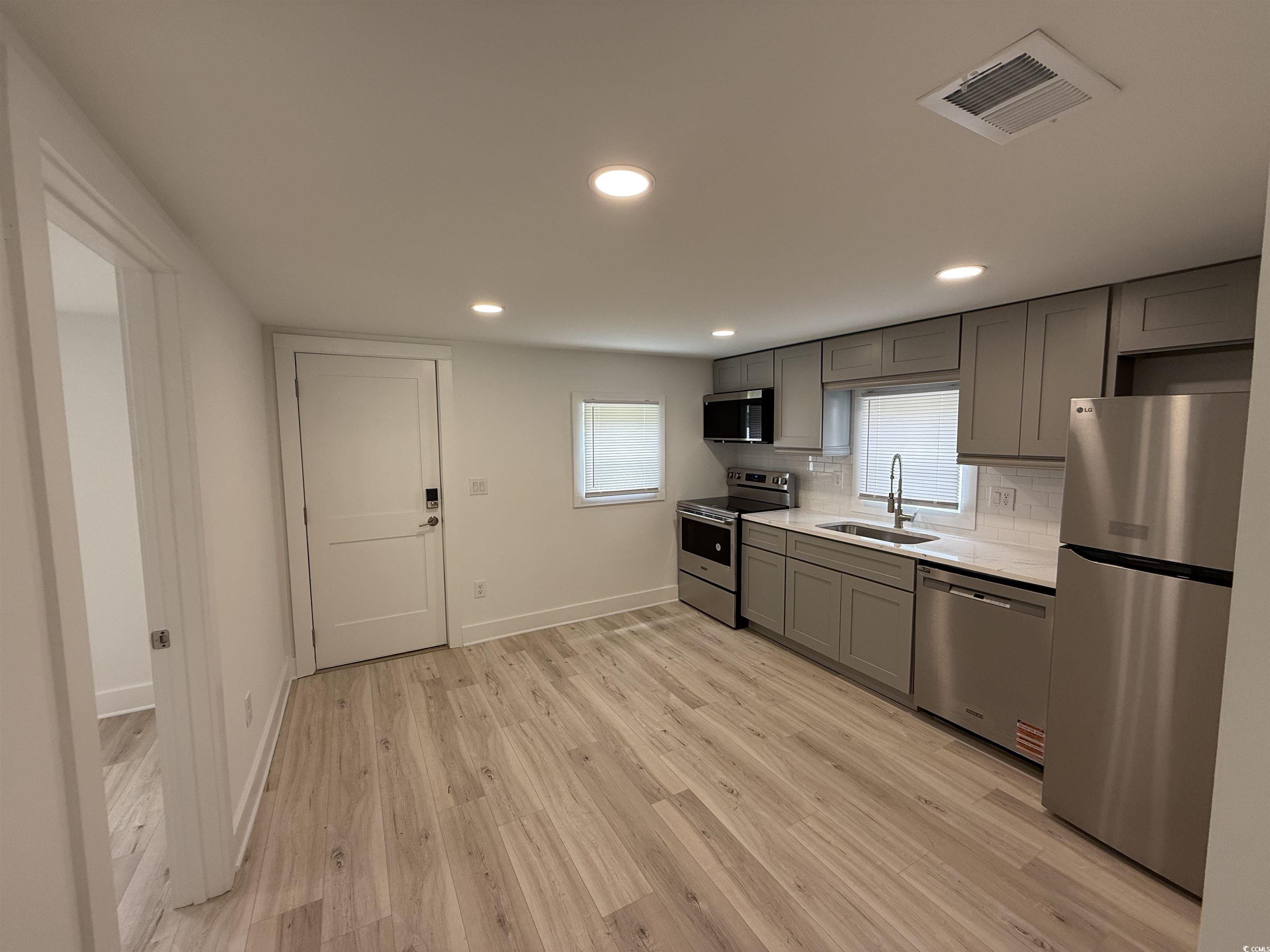 1022 Holt Rd. Property Photo 6