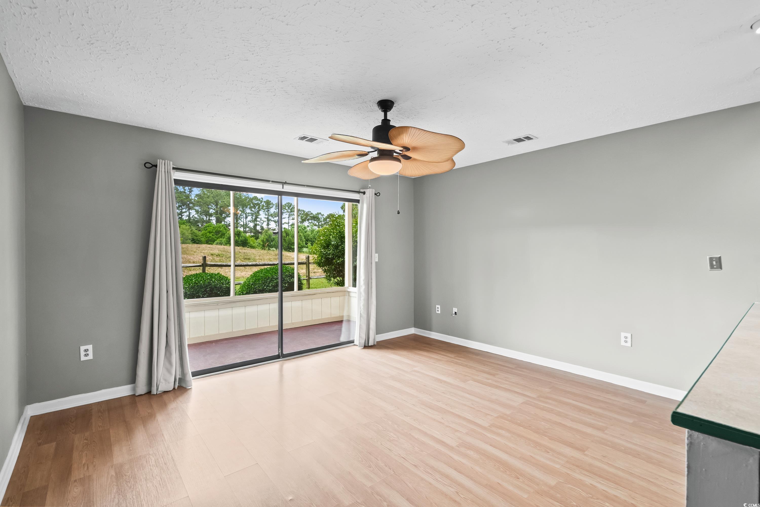 4101 Pinehurst Circle Property Photo 6