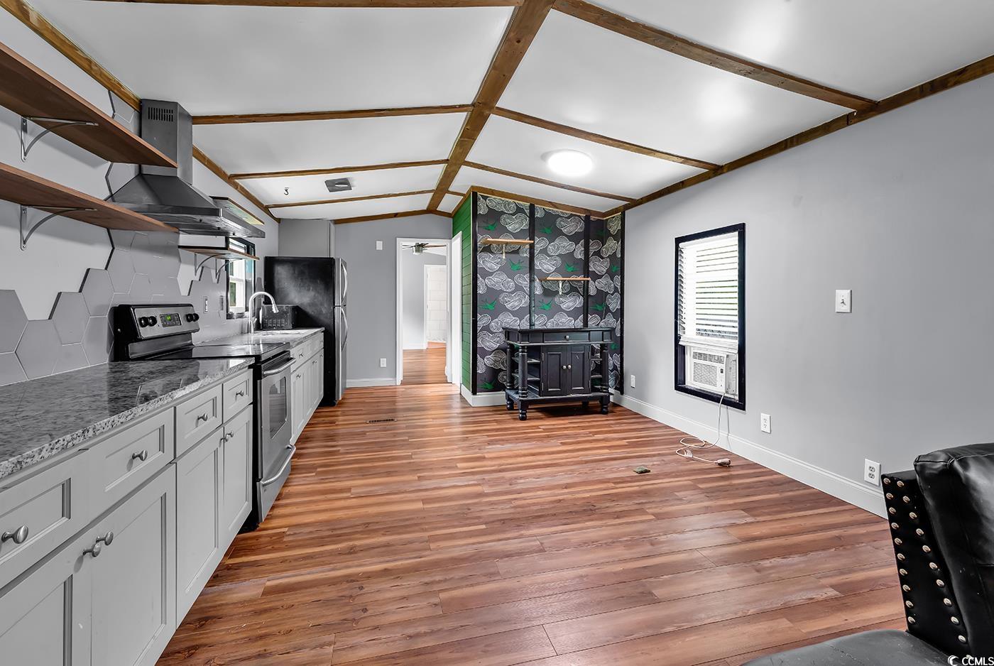 3113 Clemmons Rd. Property Photo 2