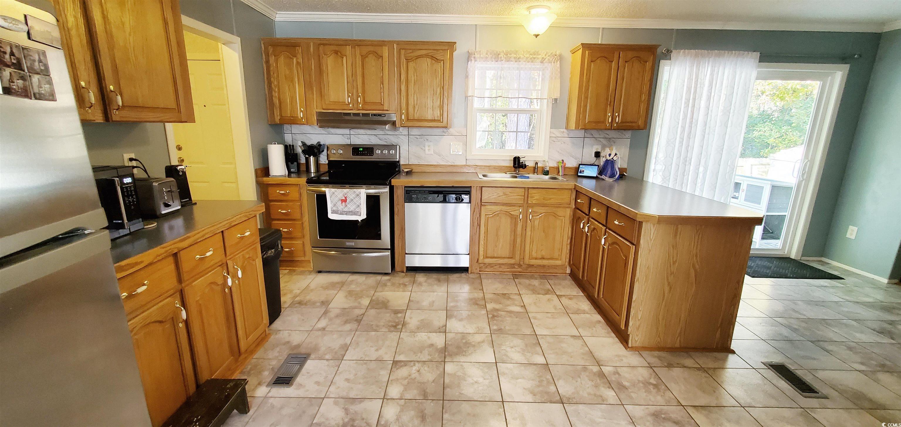 1089 Weslin Creek Dr. Property Photo 18