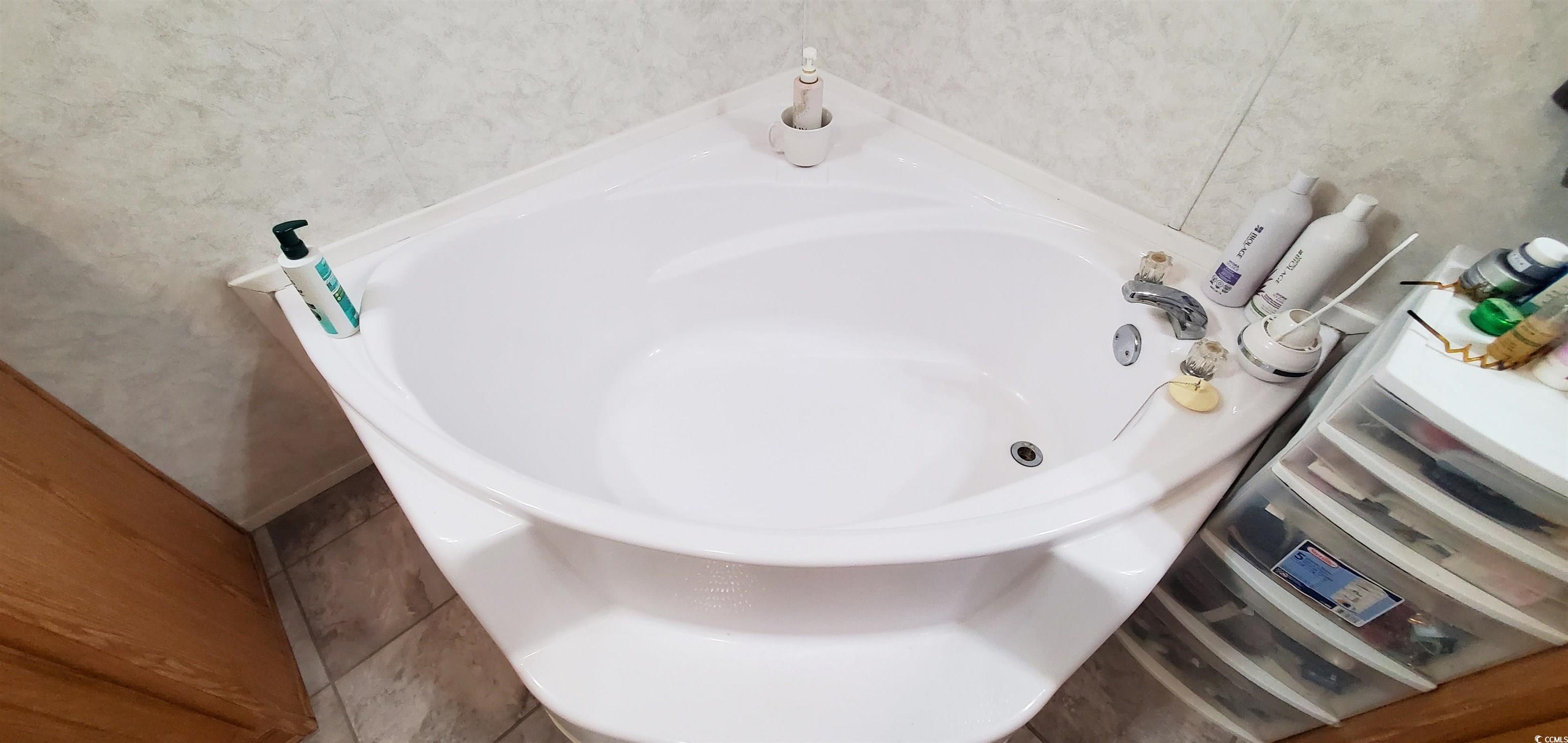 1089 Weslin Creek Dr. Property Photo 29