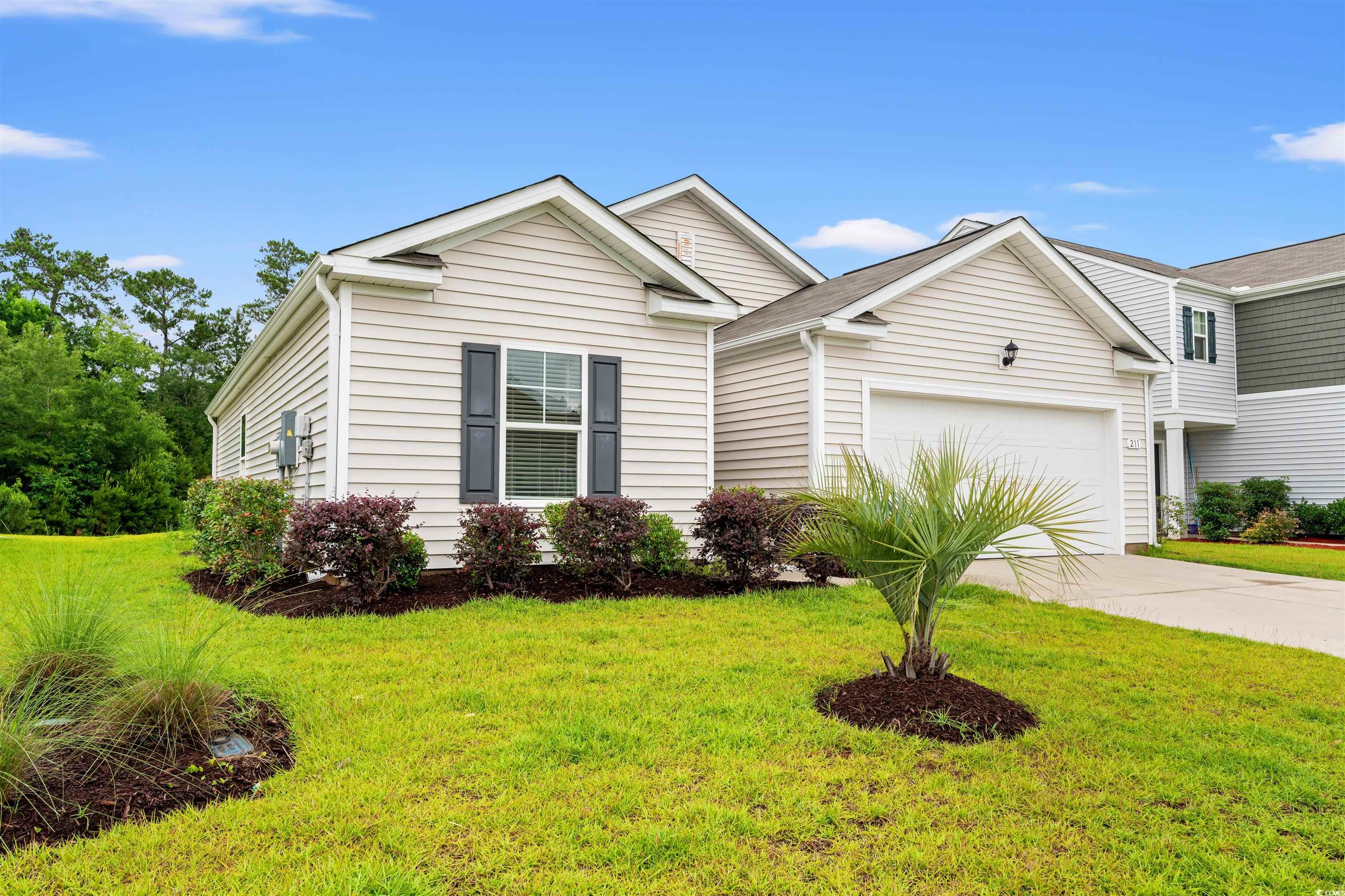 211 Pine Forest Dr. Property Photo 1