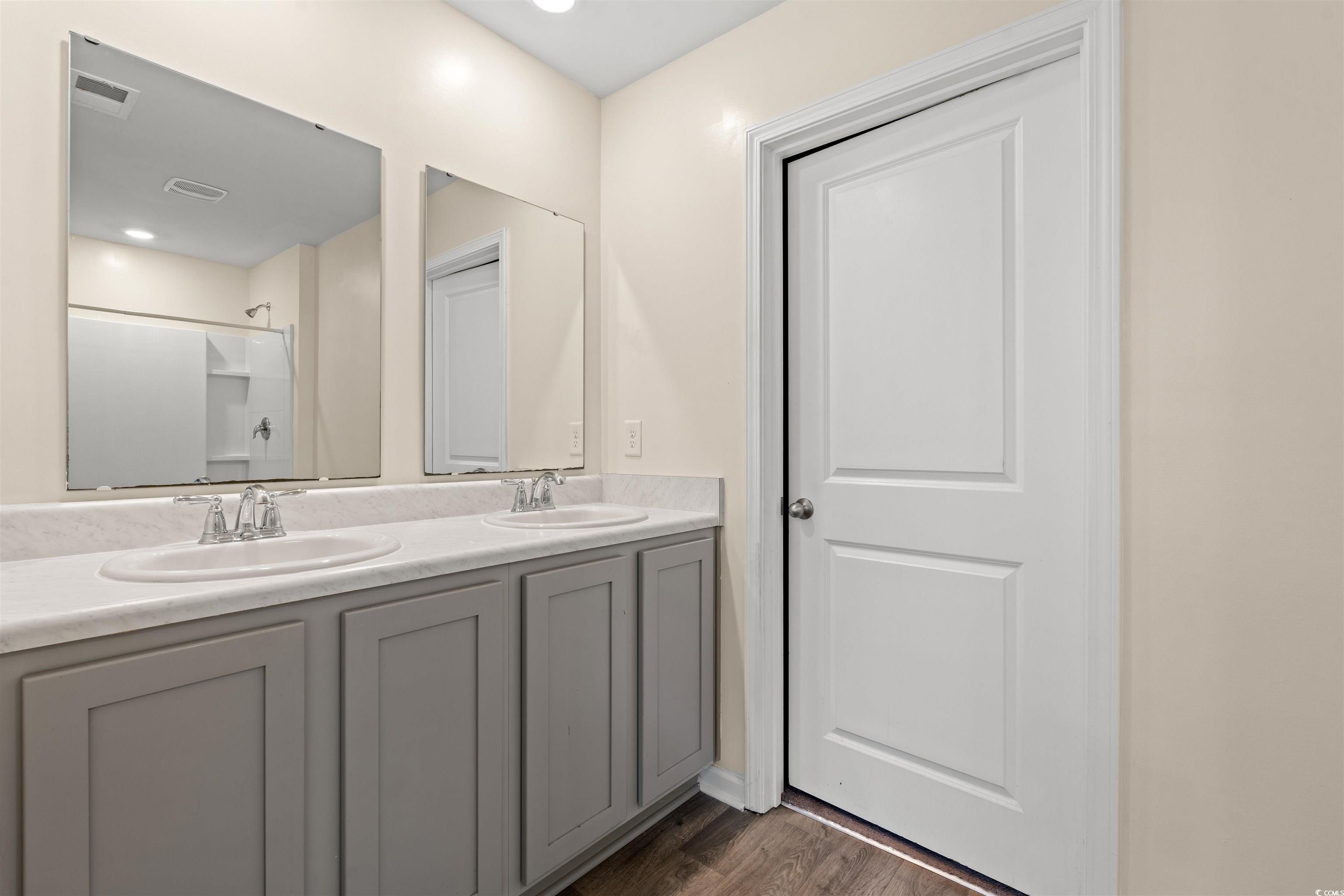 211 Pine Forest Dr. Property Photo 11