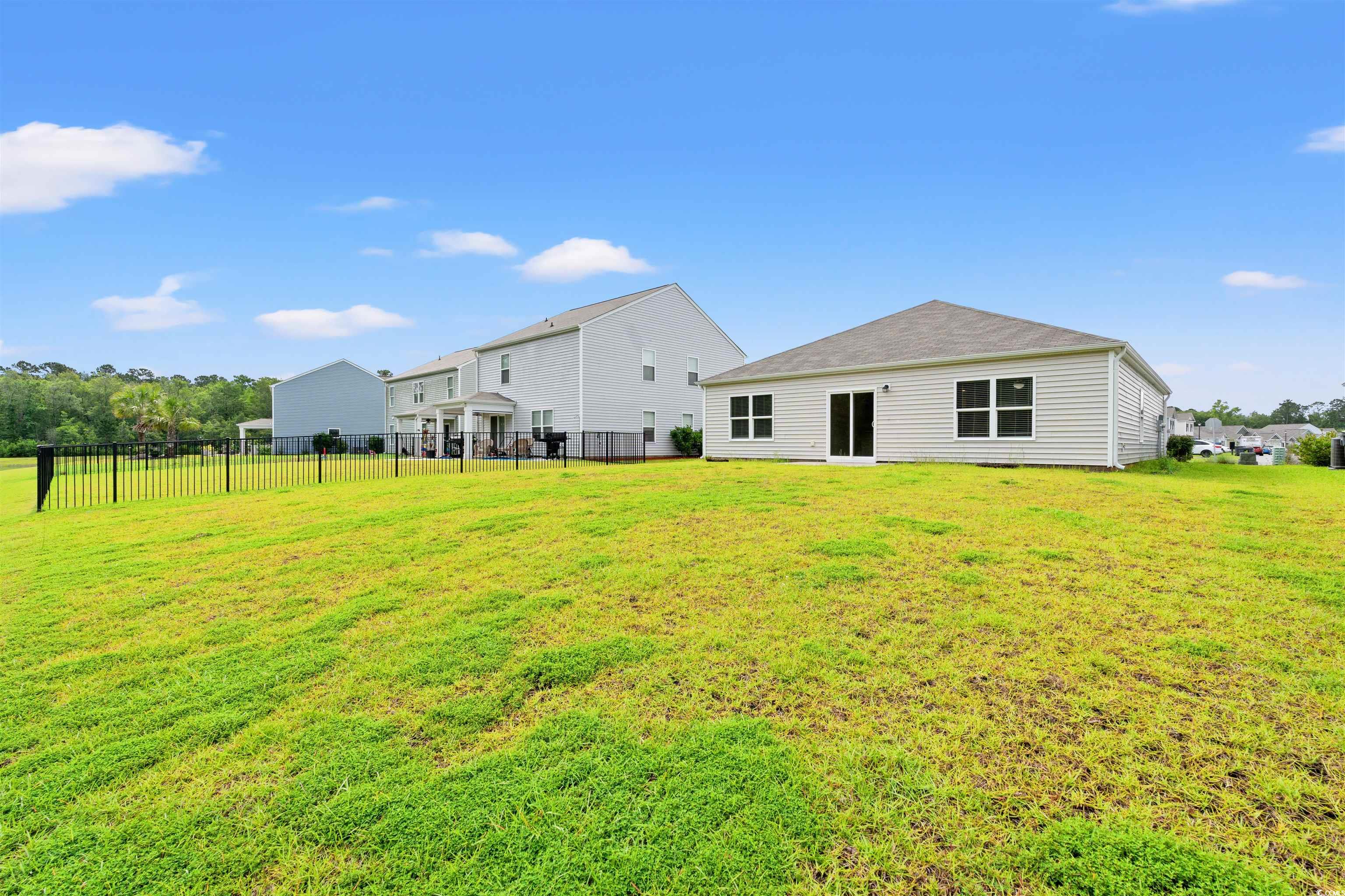211 Pine Forest Dr. Property Photo 15