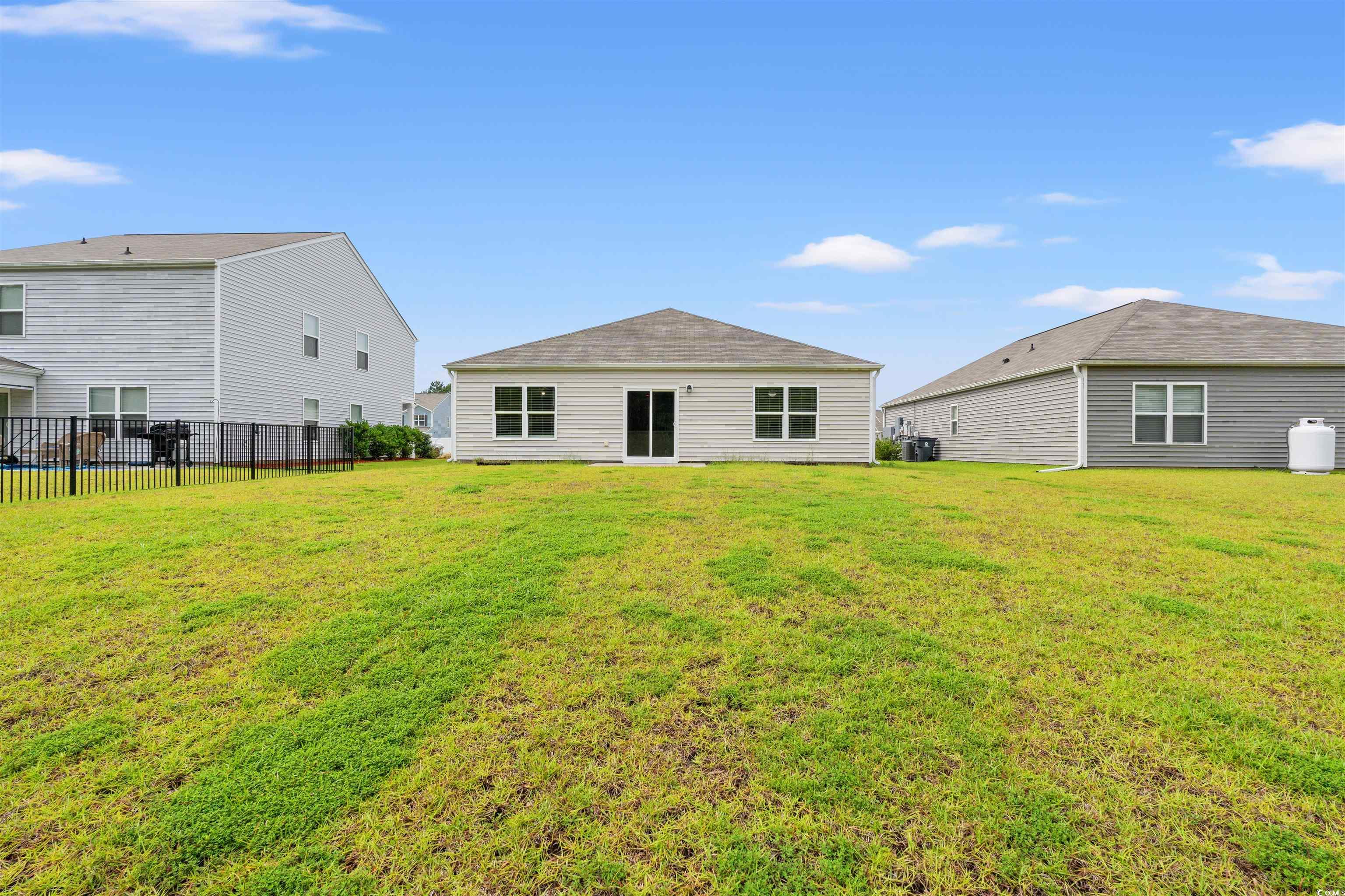 211 Pine Forest Dr. Property Photo 16