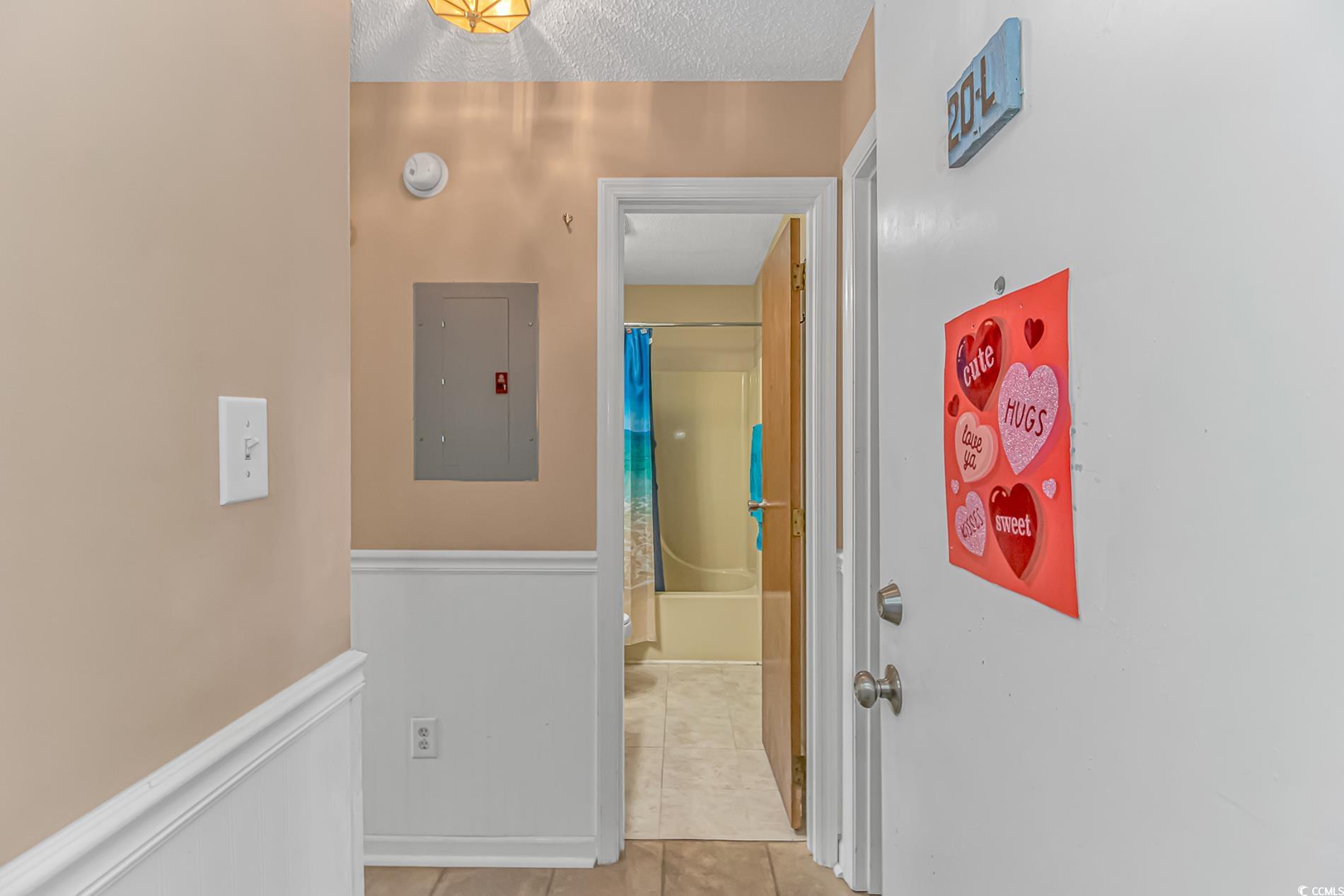 3700 Golf Colony Lane Property Photo 3