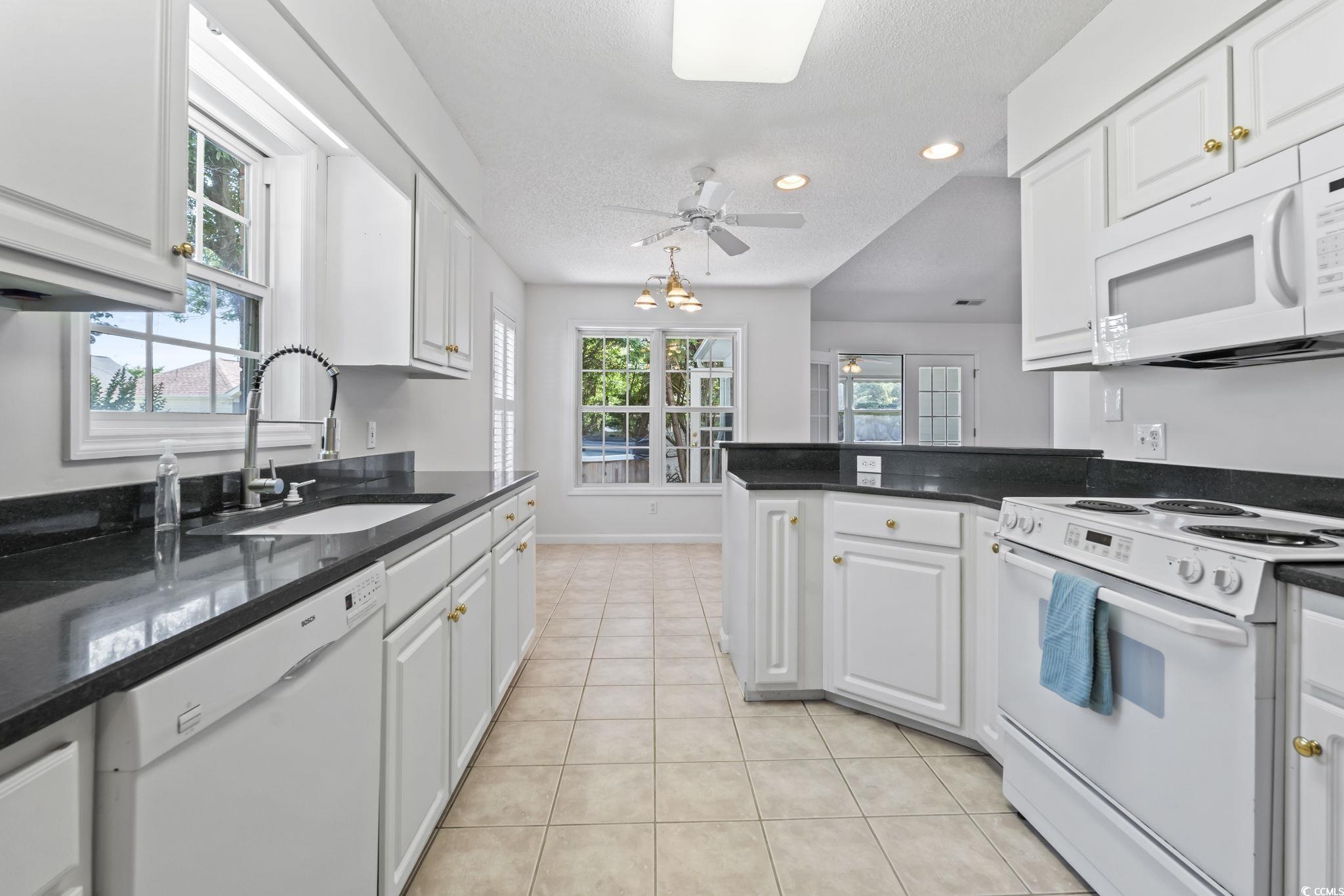 4196 Ravenwood Dr. Property Photo 24