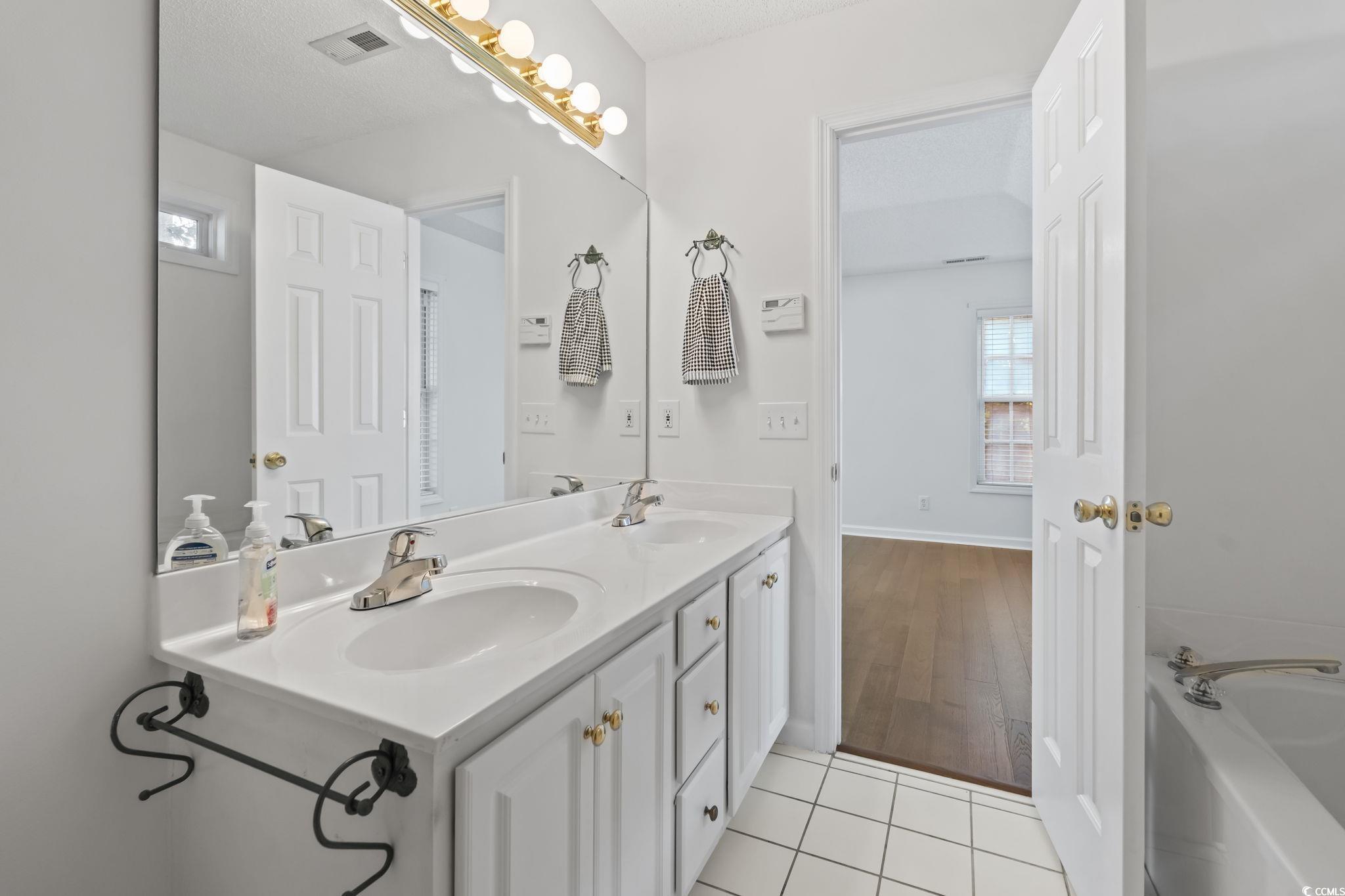 4196 Ravenwood Dr. Property Photo 32
