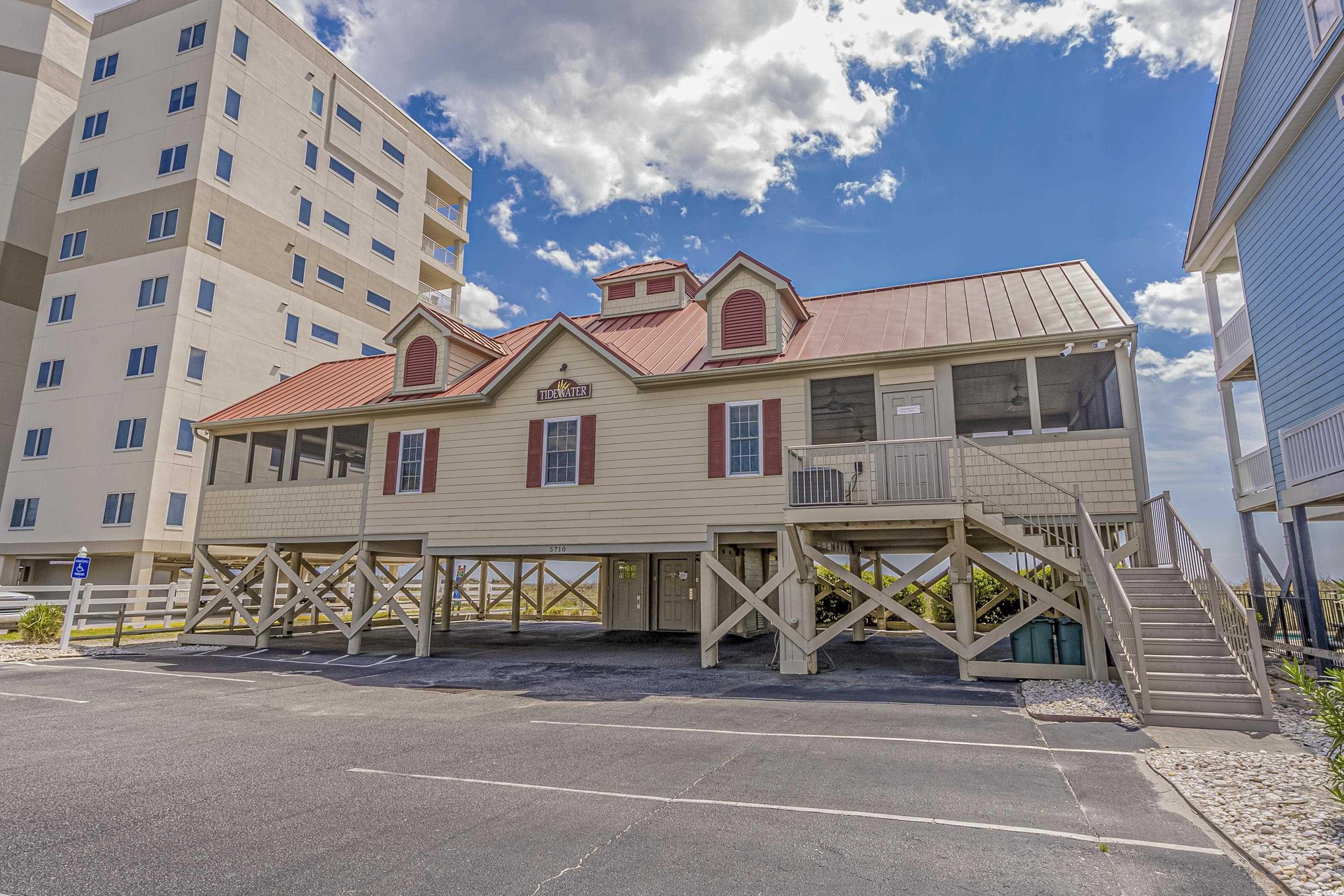 1551 Spinnaker Dr. Property Photo 2