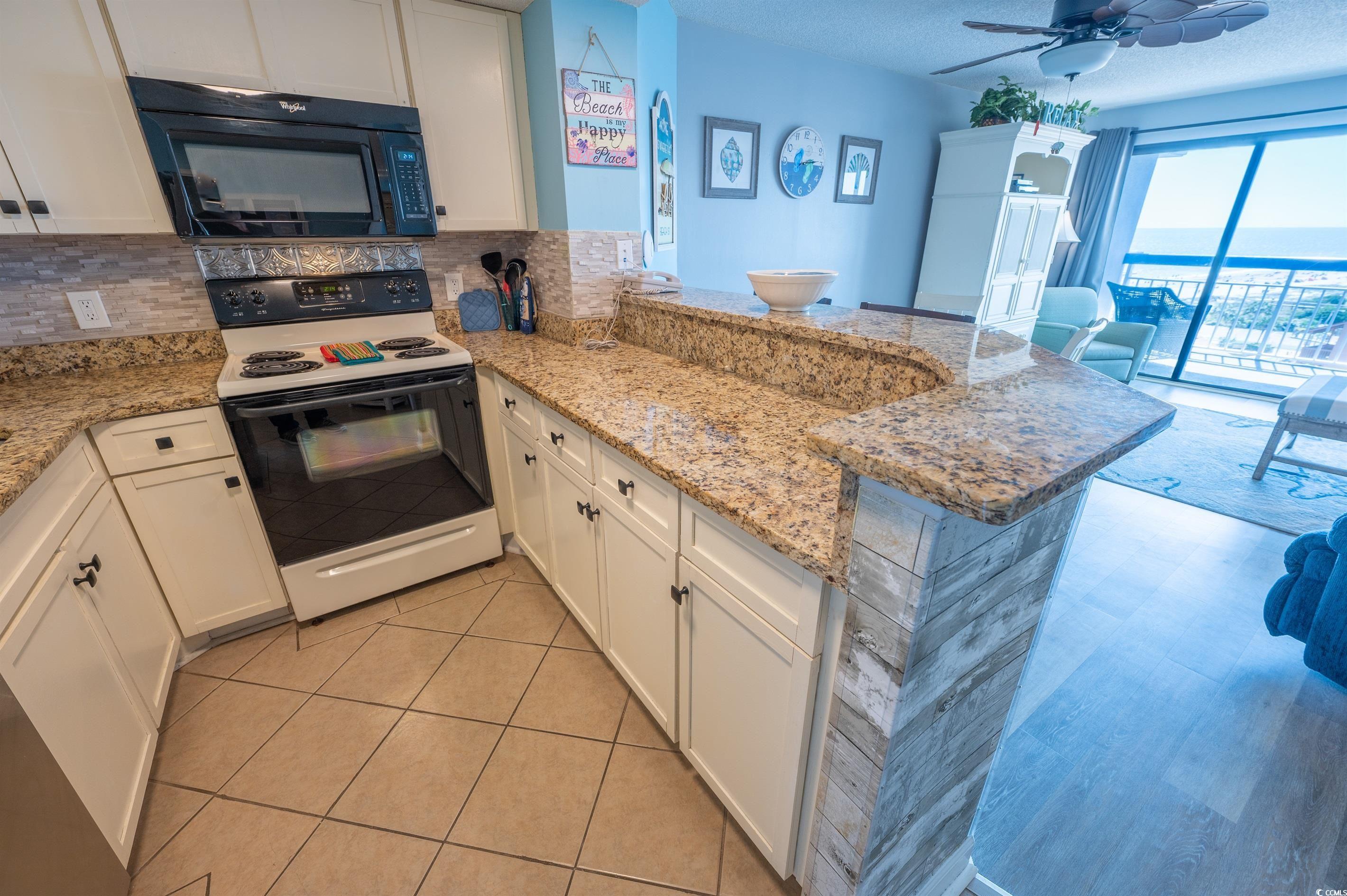 5511 Ocean Blvd. N Property Photo 2