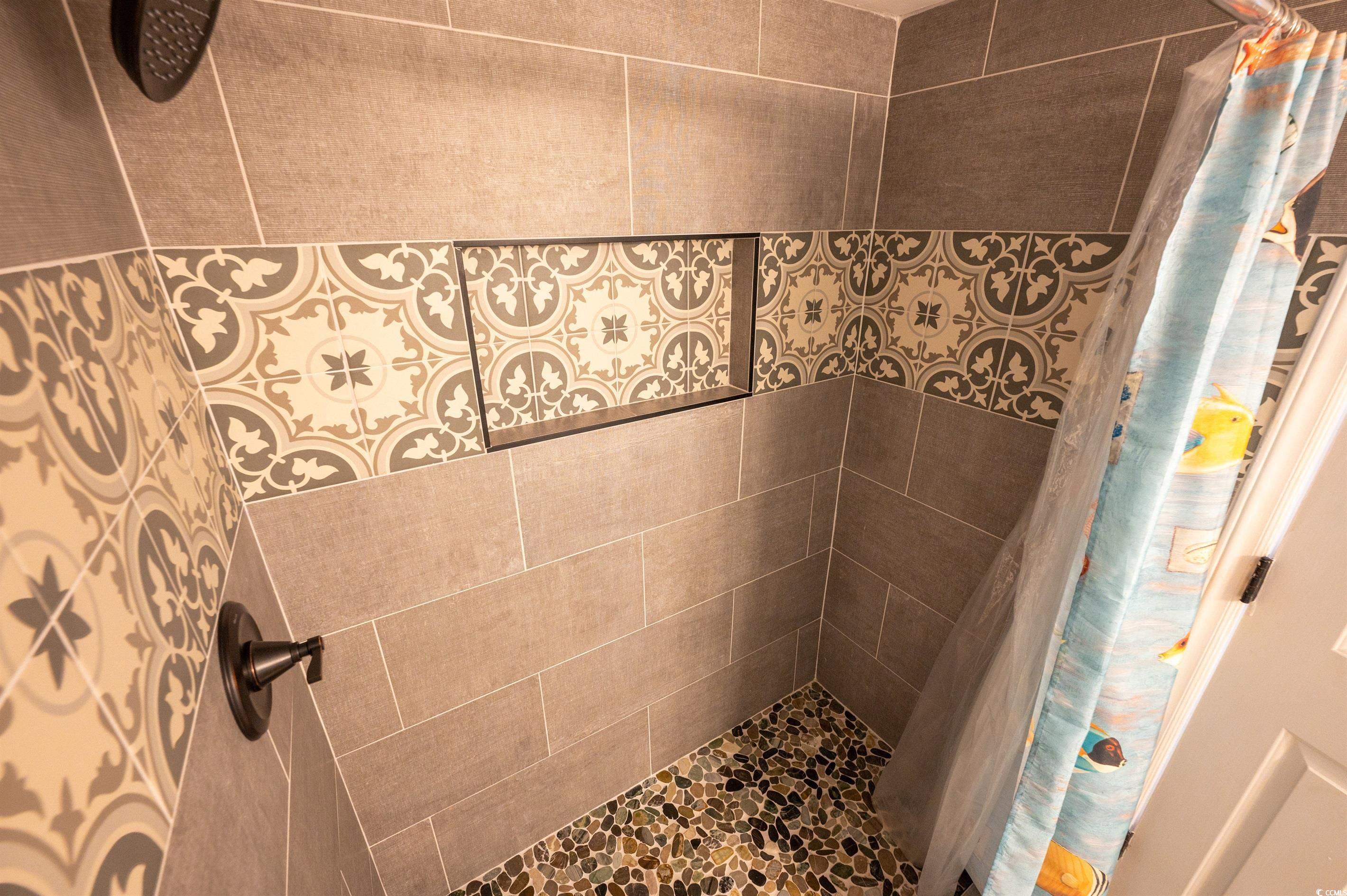 5511 Ocean Blvd. N Property Photo 17