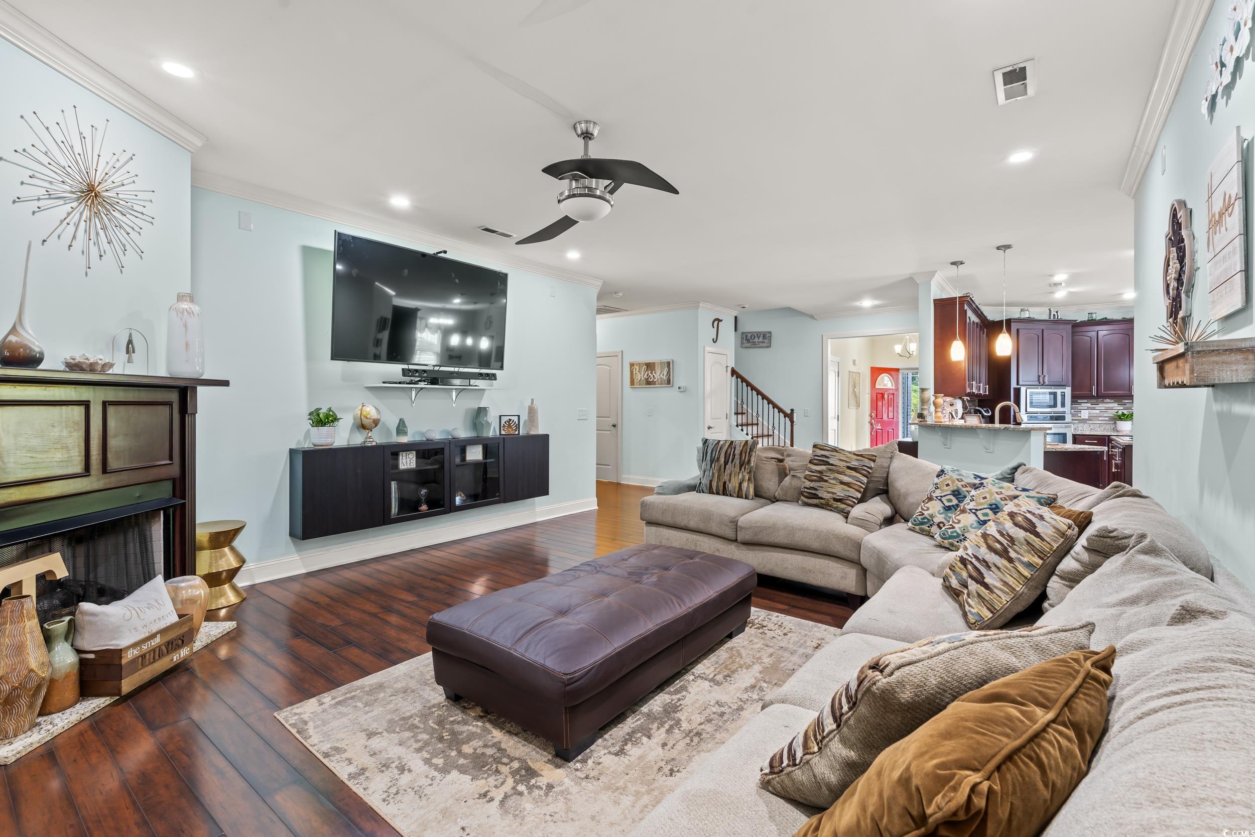 1051 Academy Dr. Property Photo 5