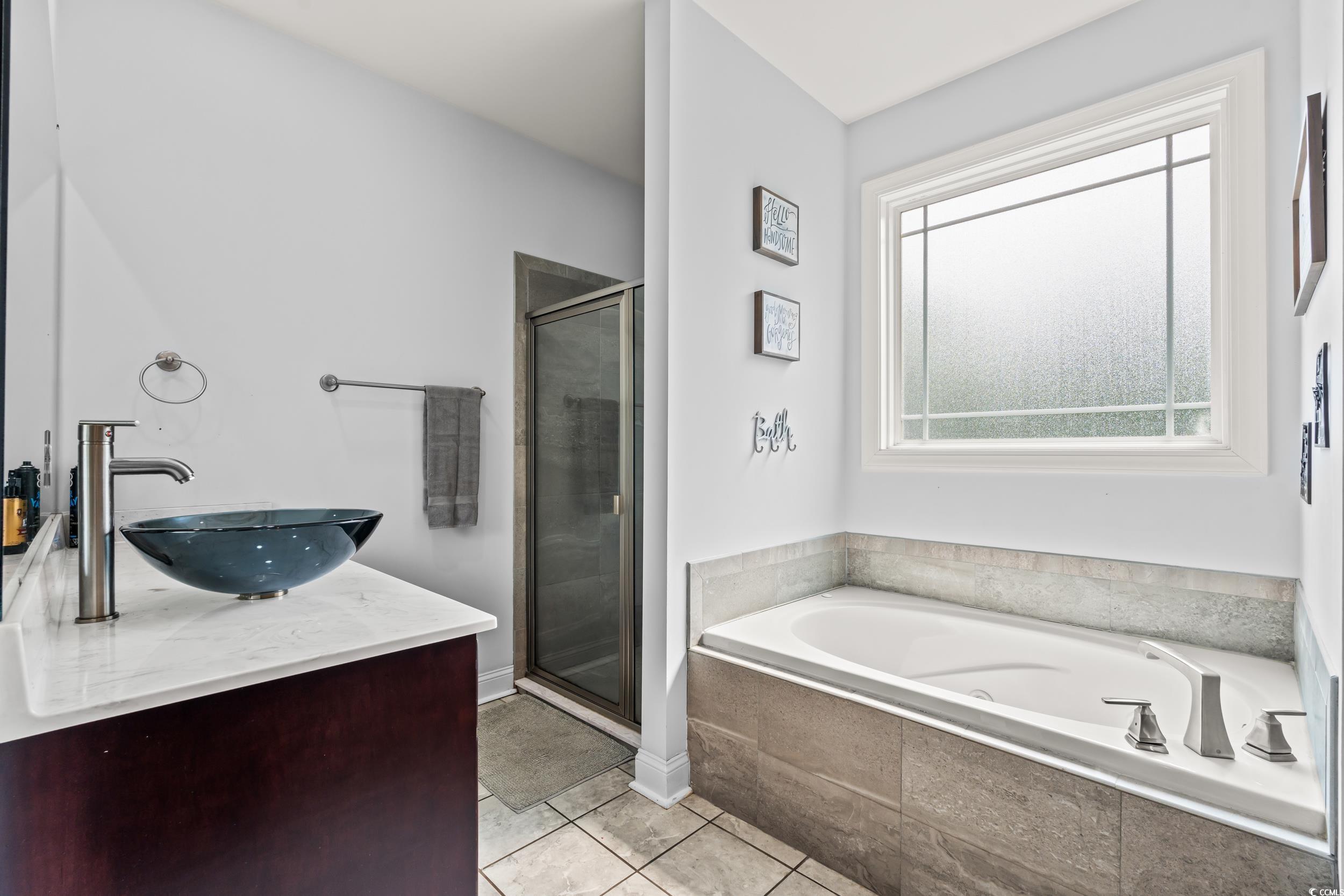 1051 Academy Dr. Property Photo 14