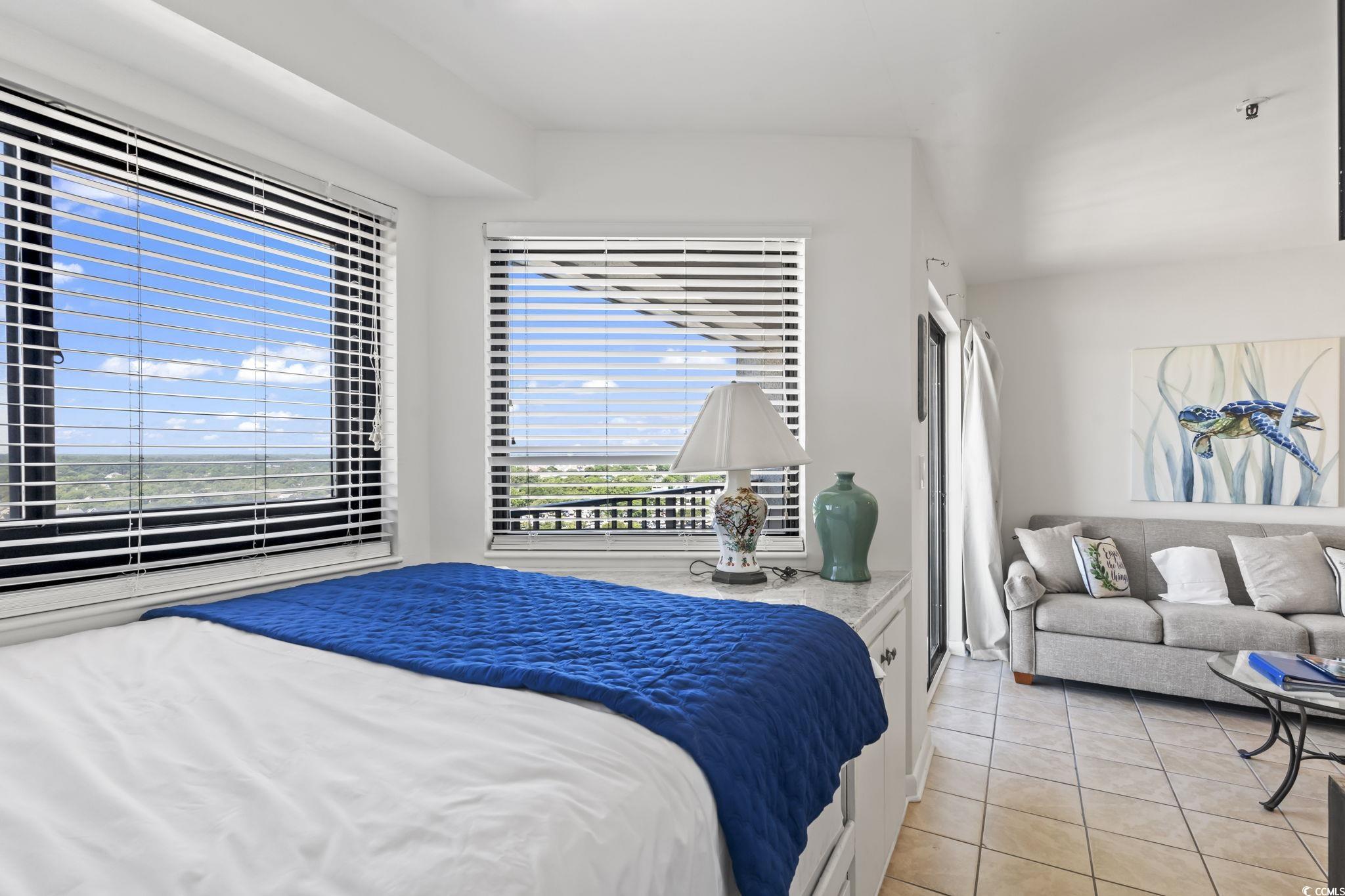 5905 S Kings Highway Property Photo 8