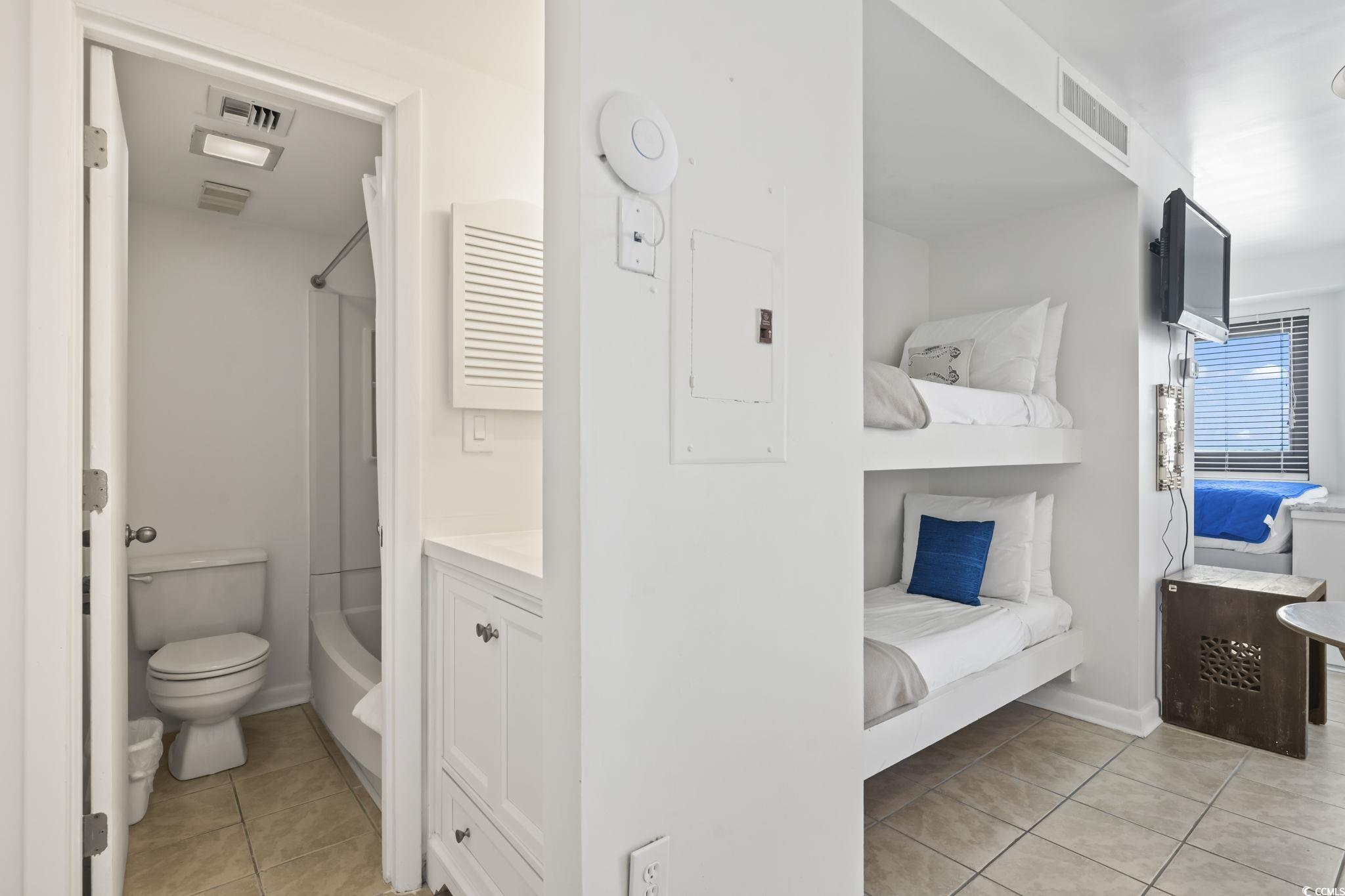 5905 S Kings Highway Property Photo 10