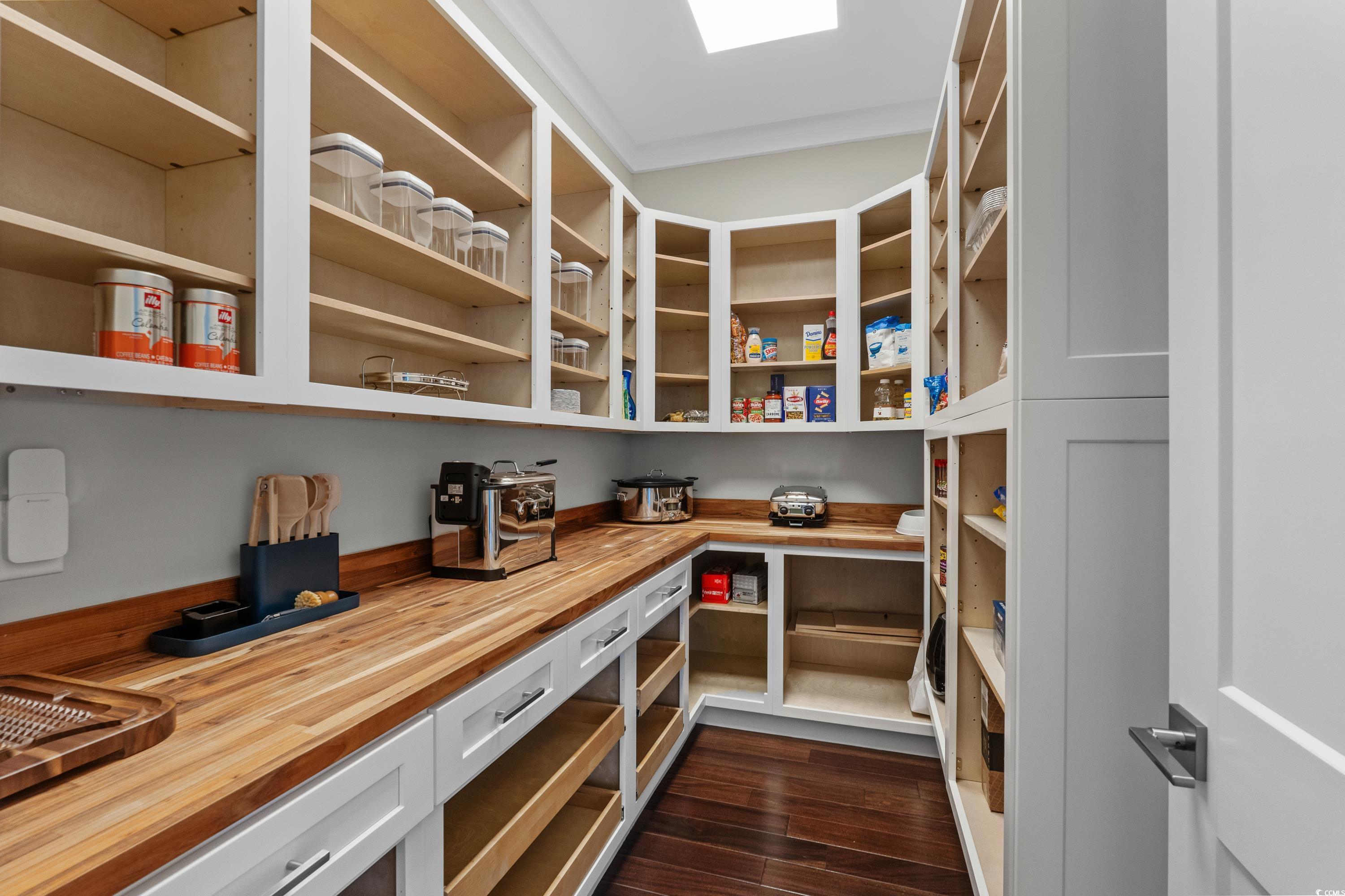 433 Saint Julian Ln. Property Photo 12